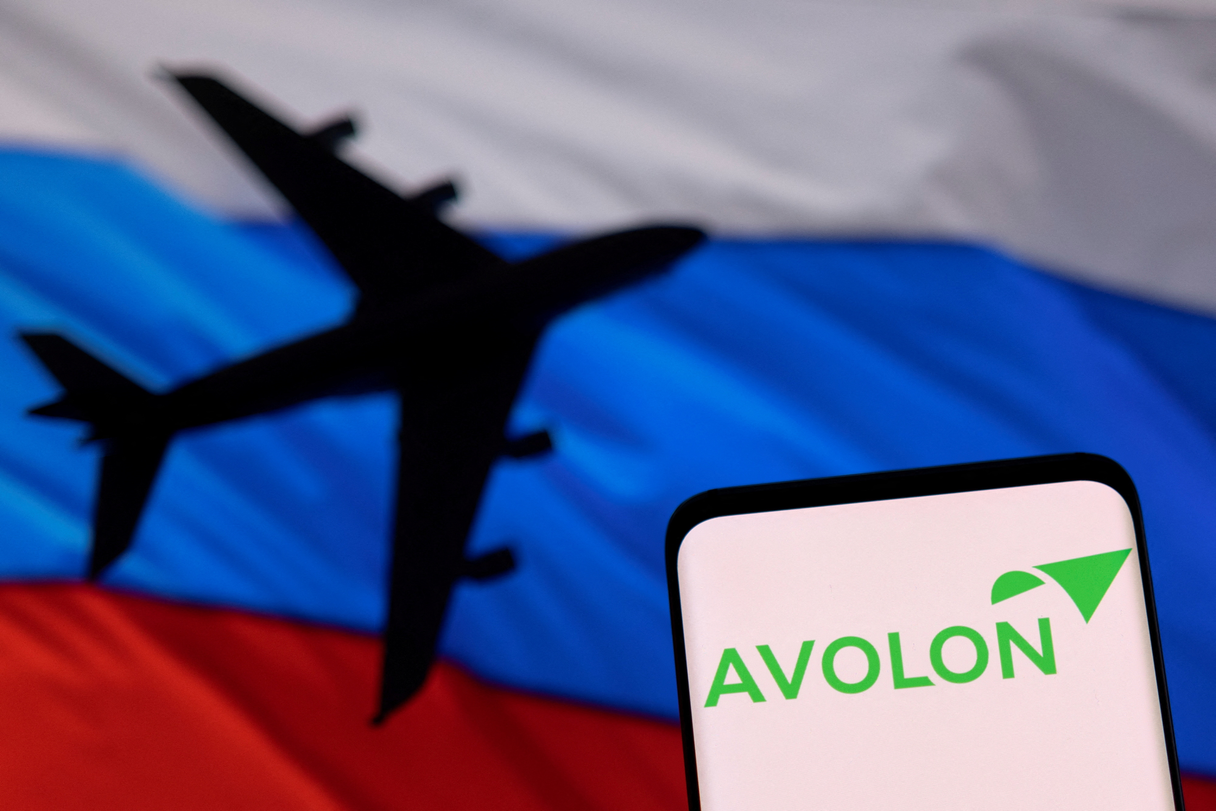 Aircraft lessor Avolon books $177 million from Russian insurance 
