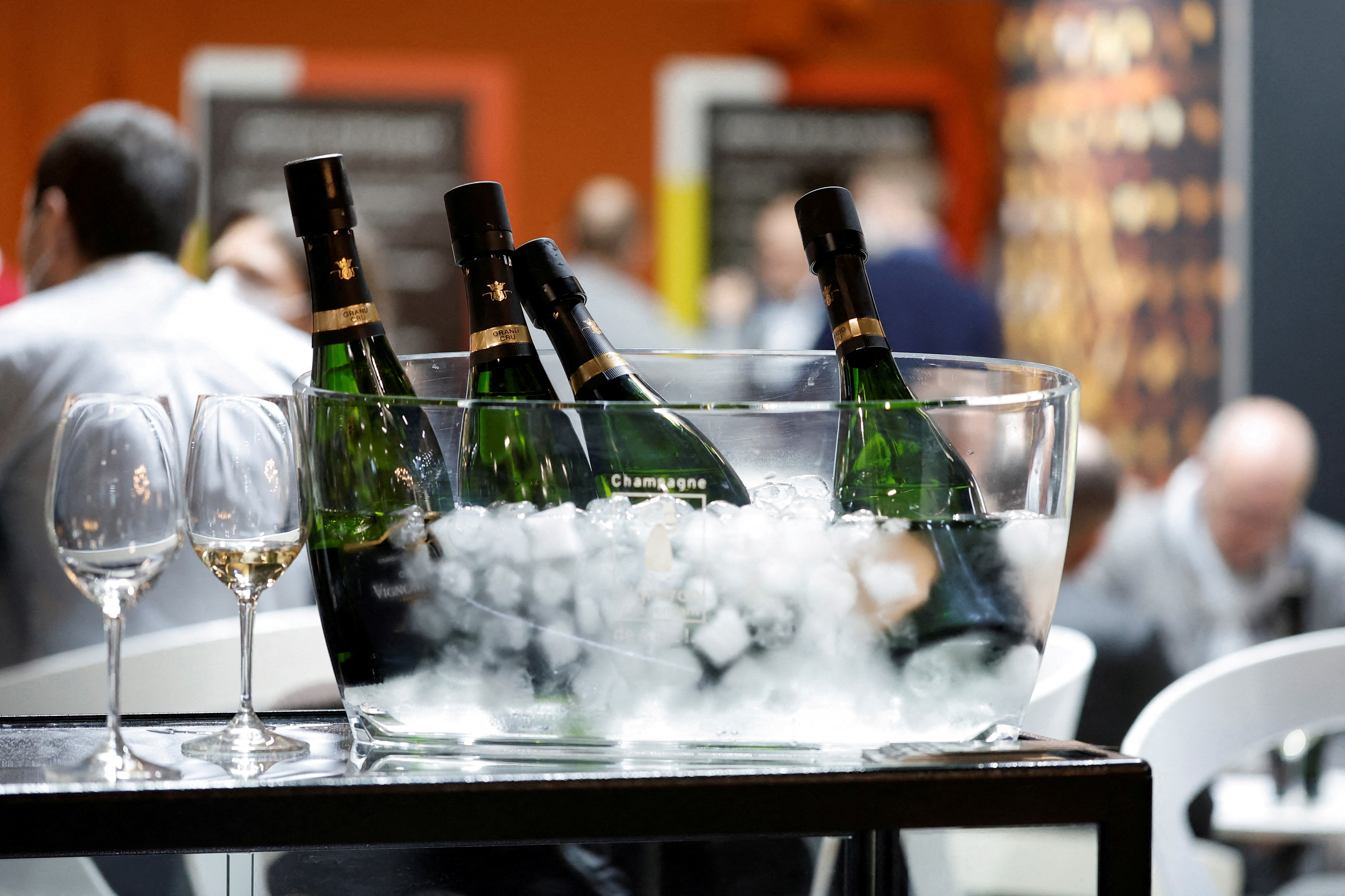 Food Industry News: LVMH'S WINE & SPIRITS DIVISION SEES DECLINE OF 4%