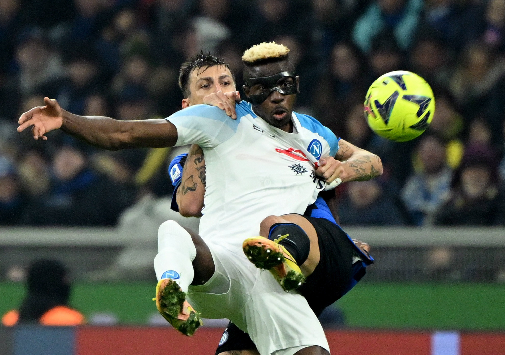 Inter end Napoli's unbeaten start as Juve extend winning streak to ...