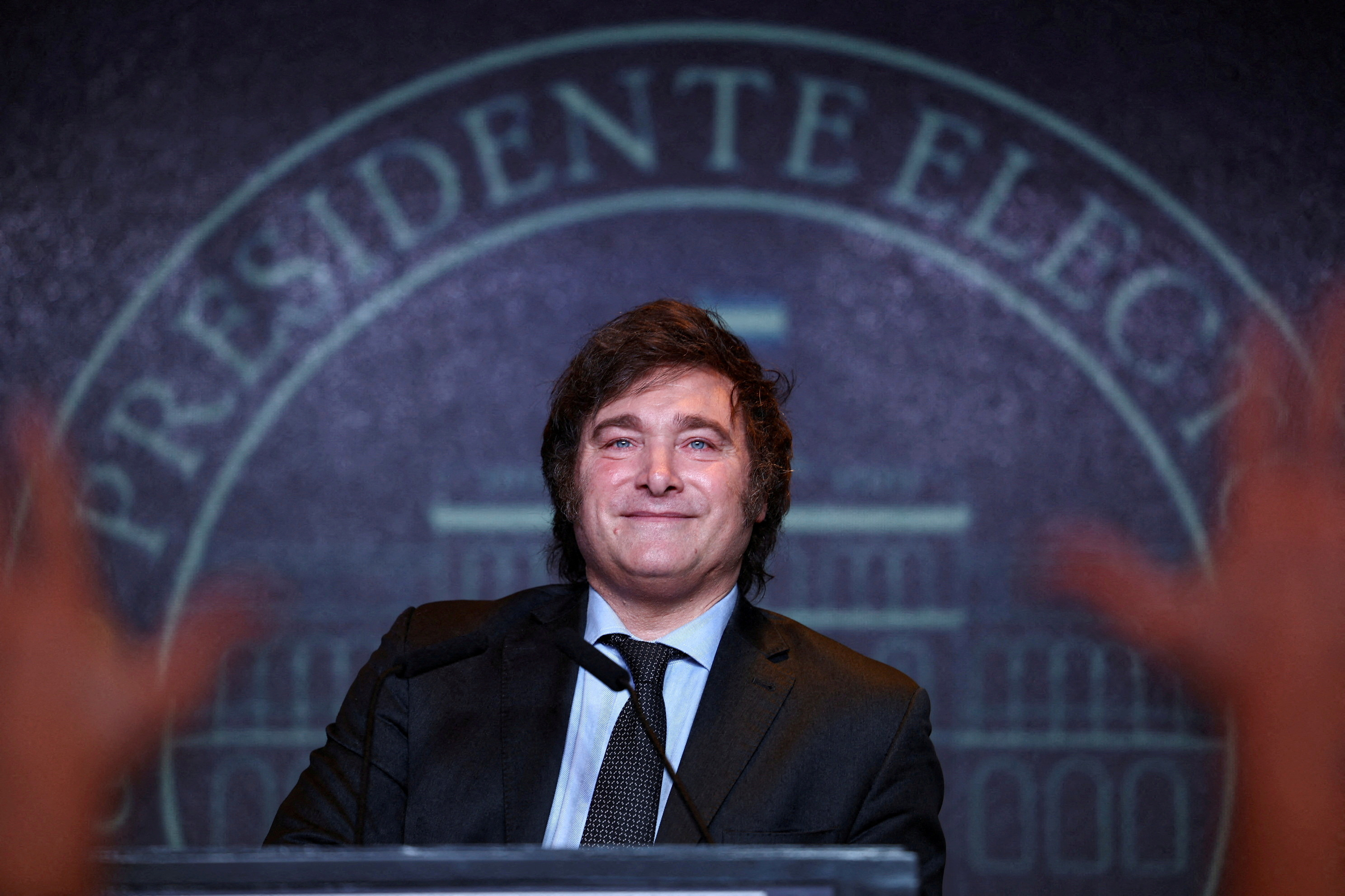 Argentina realiza segundo turno das eleições presidenciais