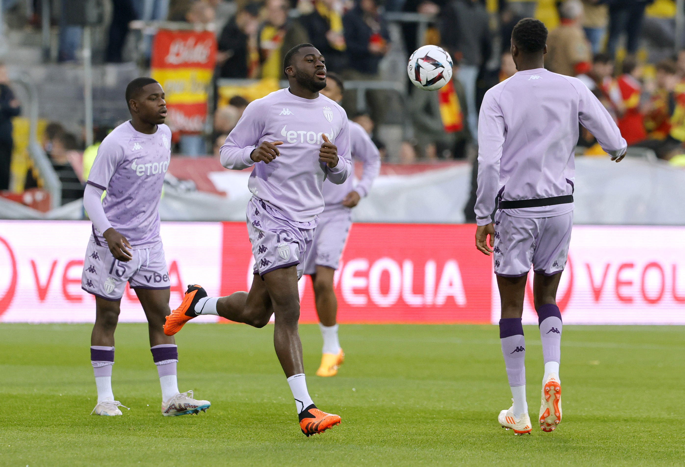 Openda shines as Lens boost Champions League hopes with Monaco win