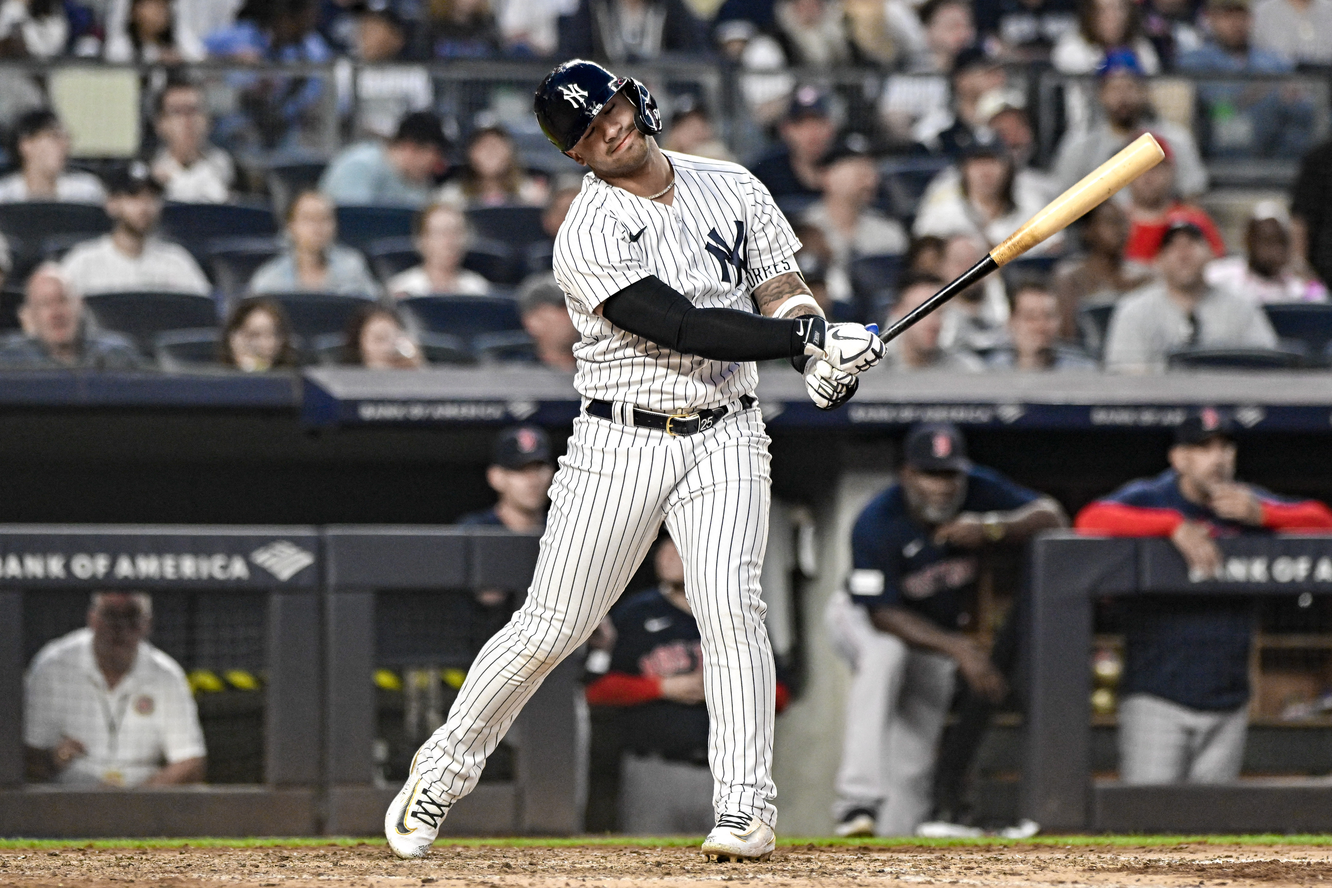 Yankees' Gleyber Torres hitting, fielding better than ever - Sports  Illustrated