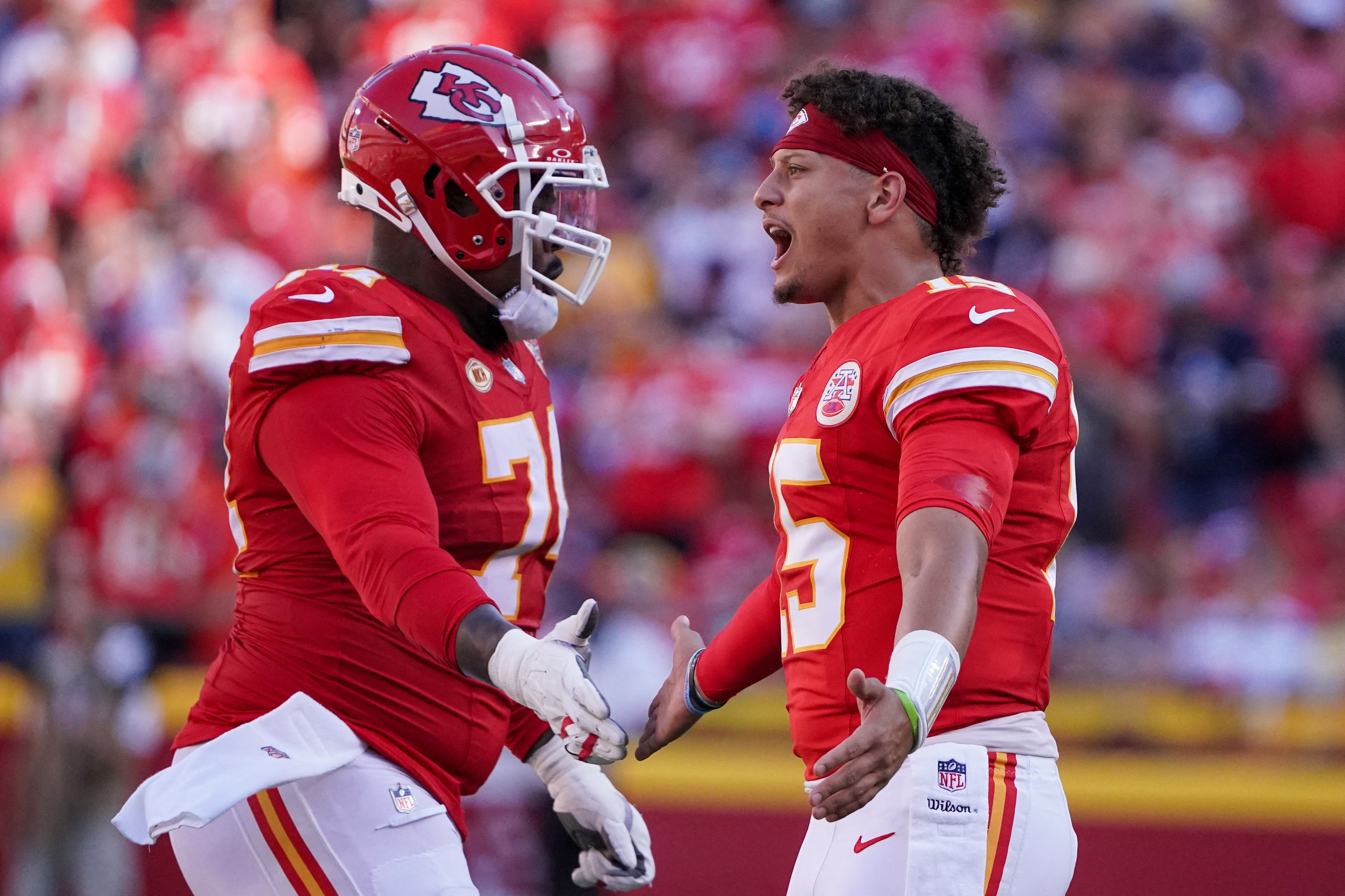 Patrick Mahomes, Chiefs crush Bears 41-10