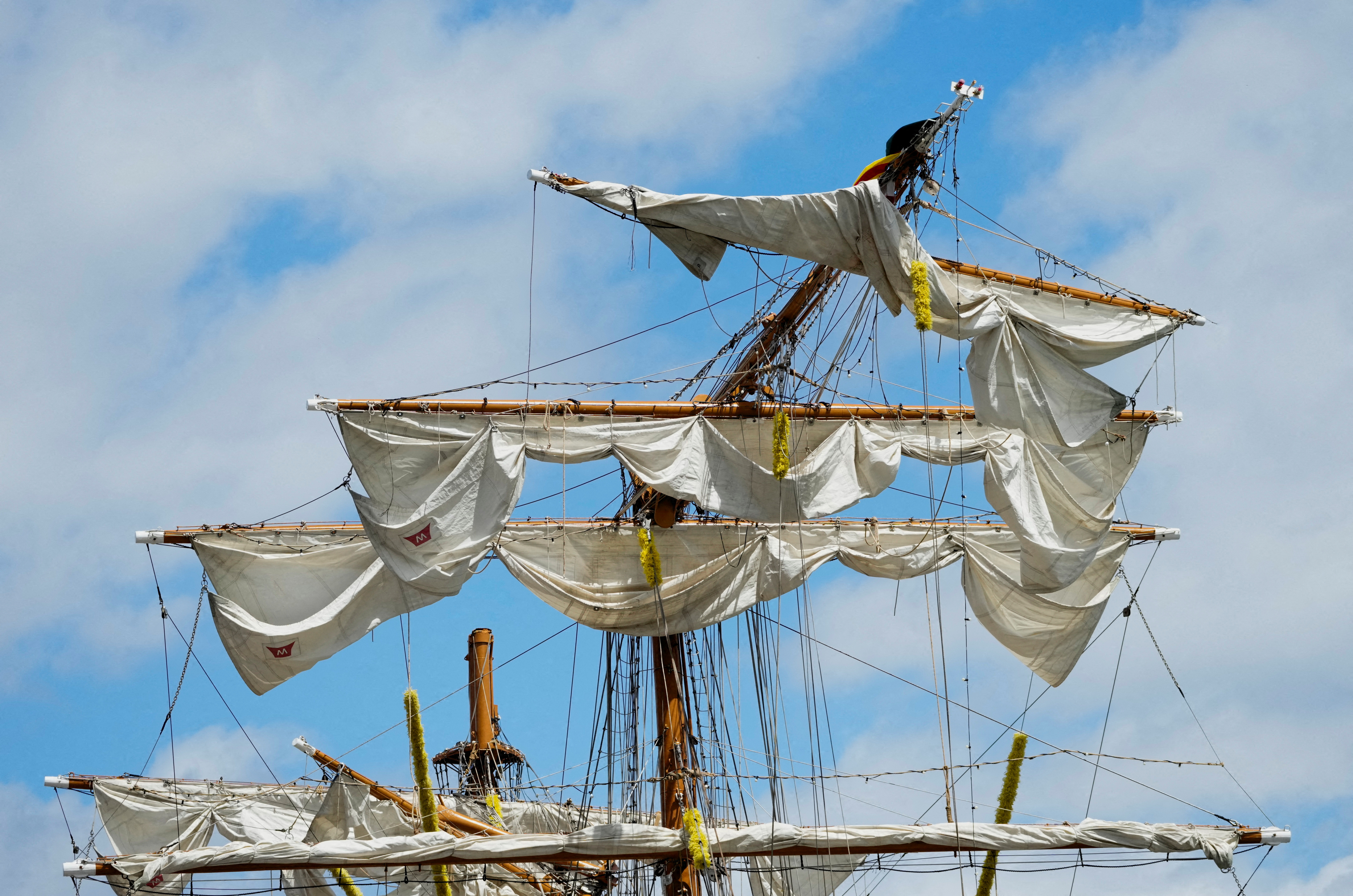bridge ship house HATESATE 5.5 サイン入り EQB2RV675RNKHHWQZADIRTW7TI.jpg