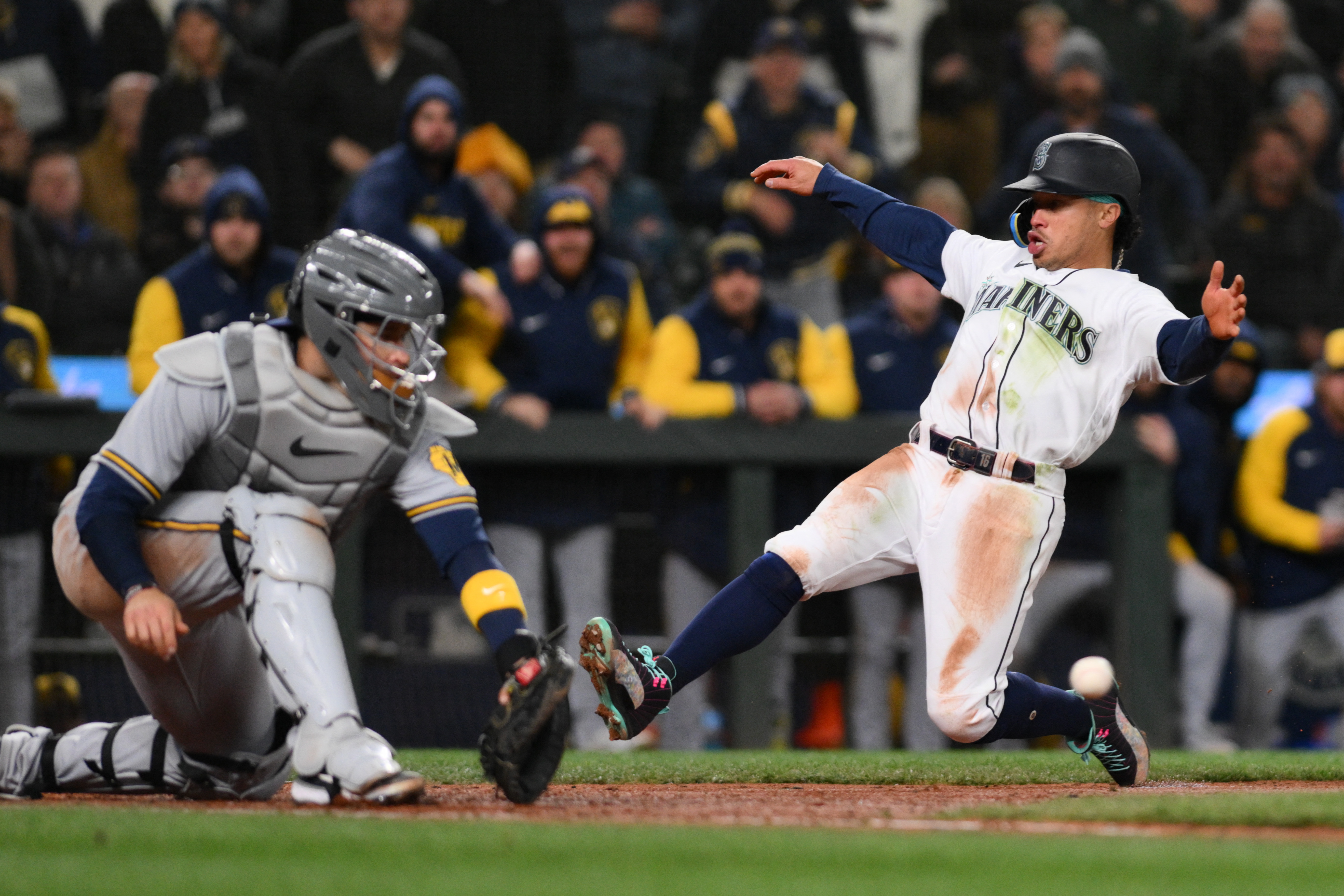 Brewers CF Garrett Mitchell (shoulder) may miss rest of season