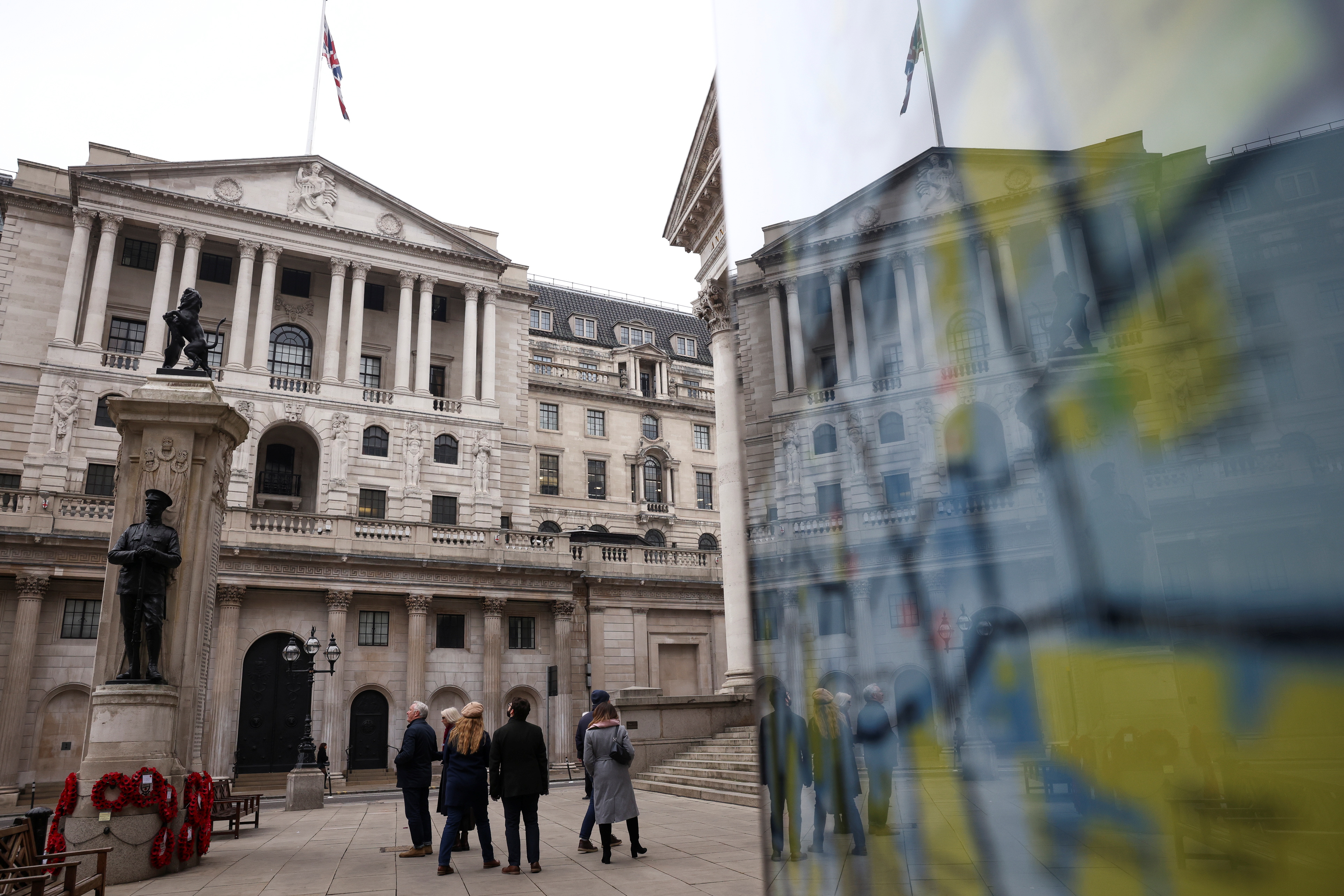 Bank of England on track for first back-to-back rate rise since 2004
