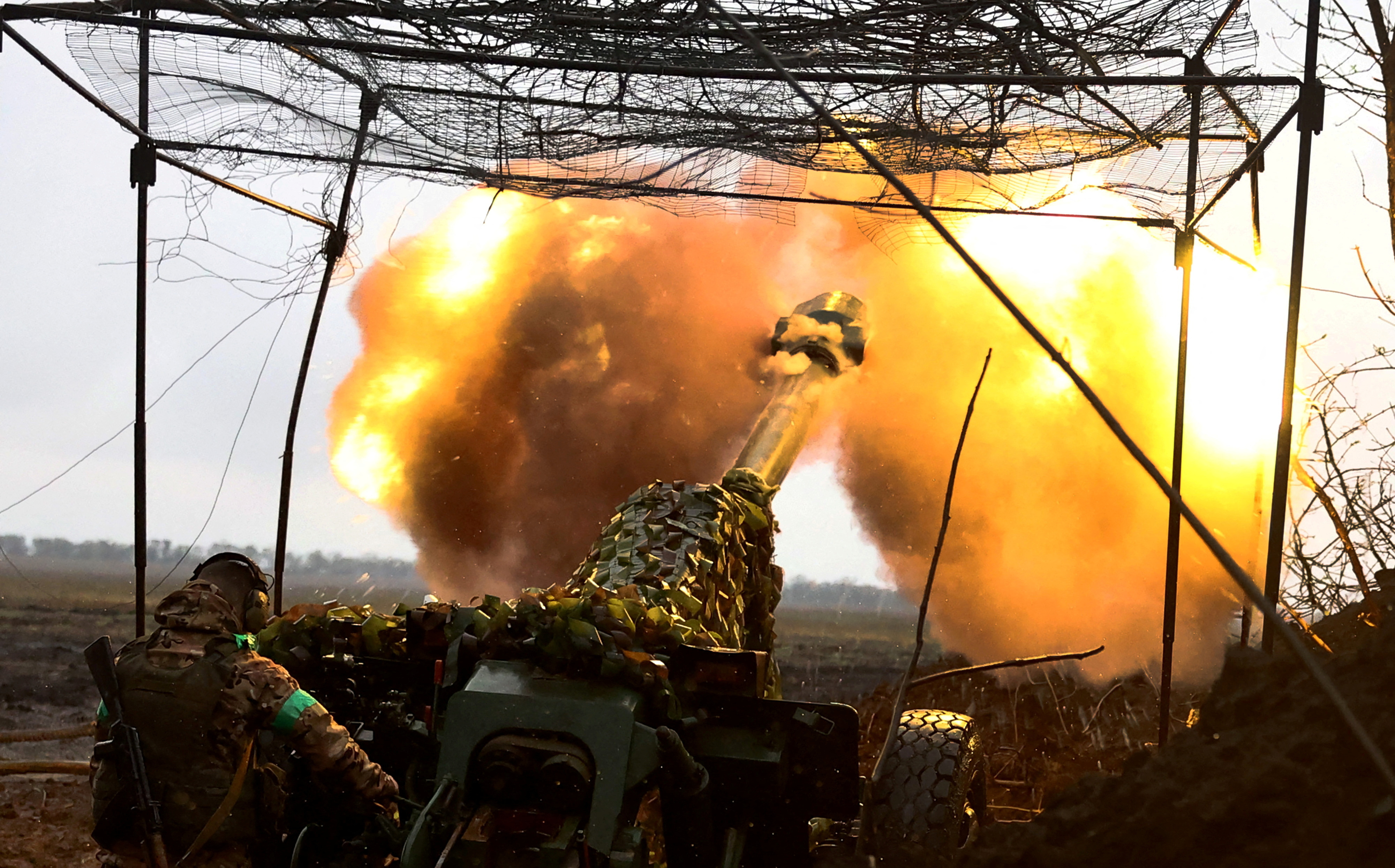 Ukrainian artillery operates in a position near Bakhmut