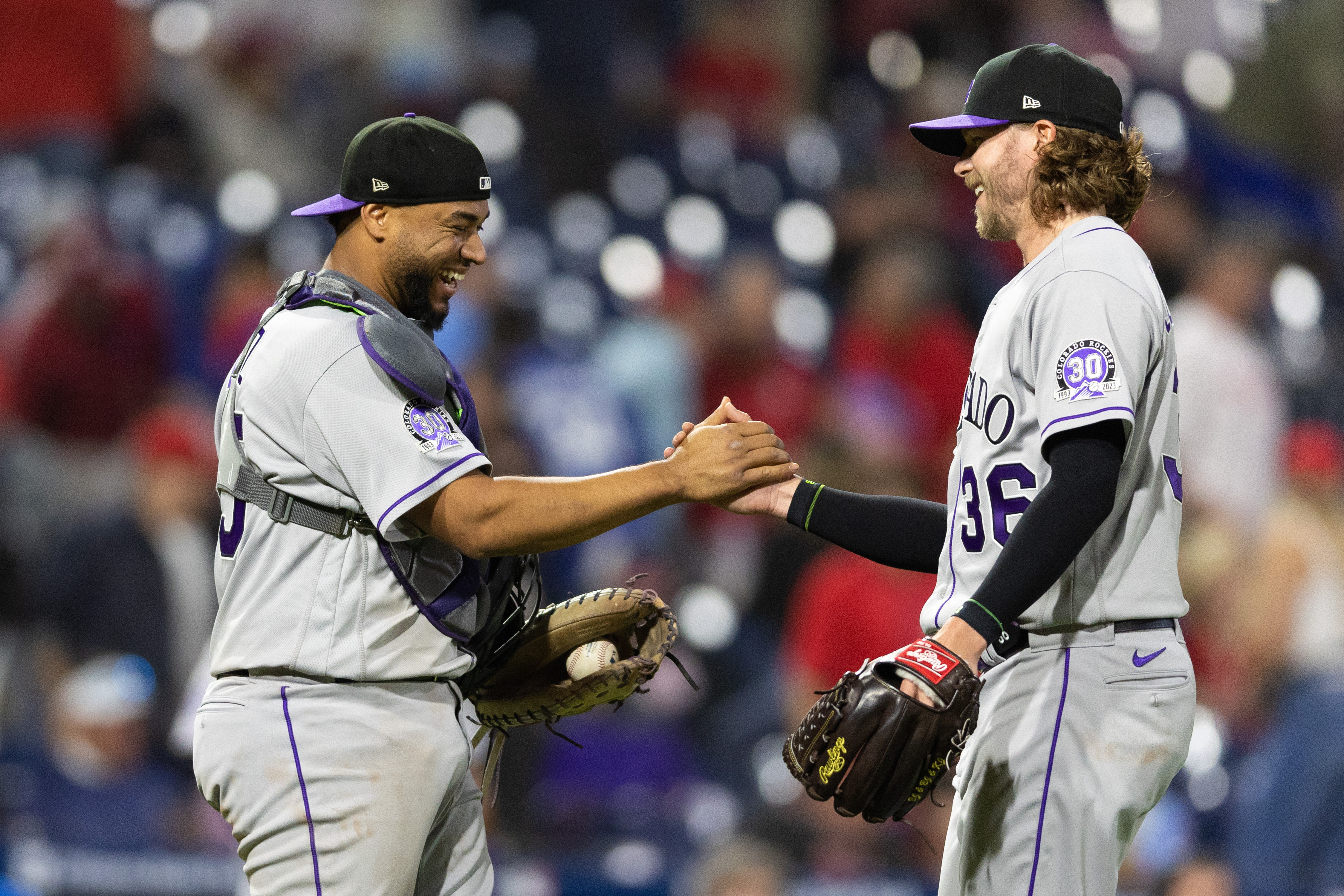 Rockies end eight-game skid by blanking Phillies