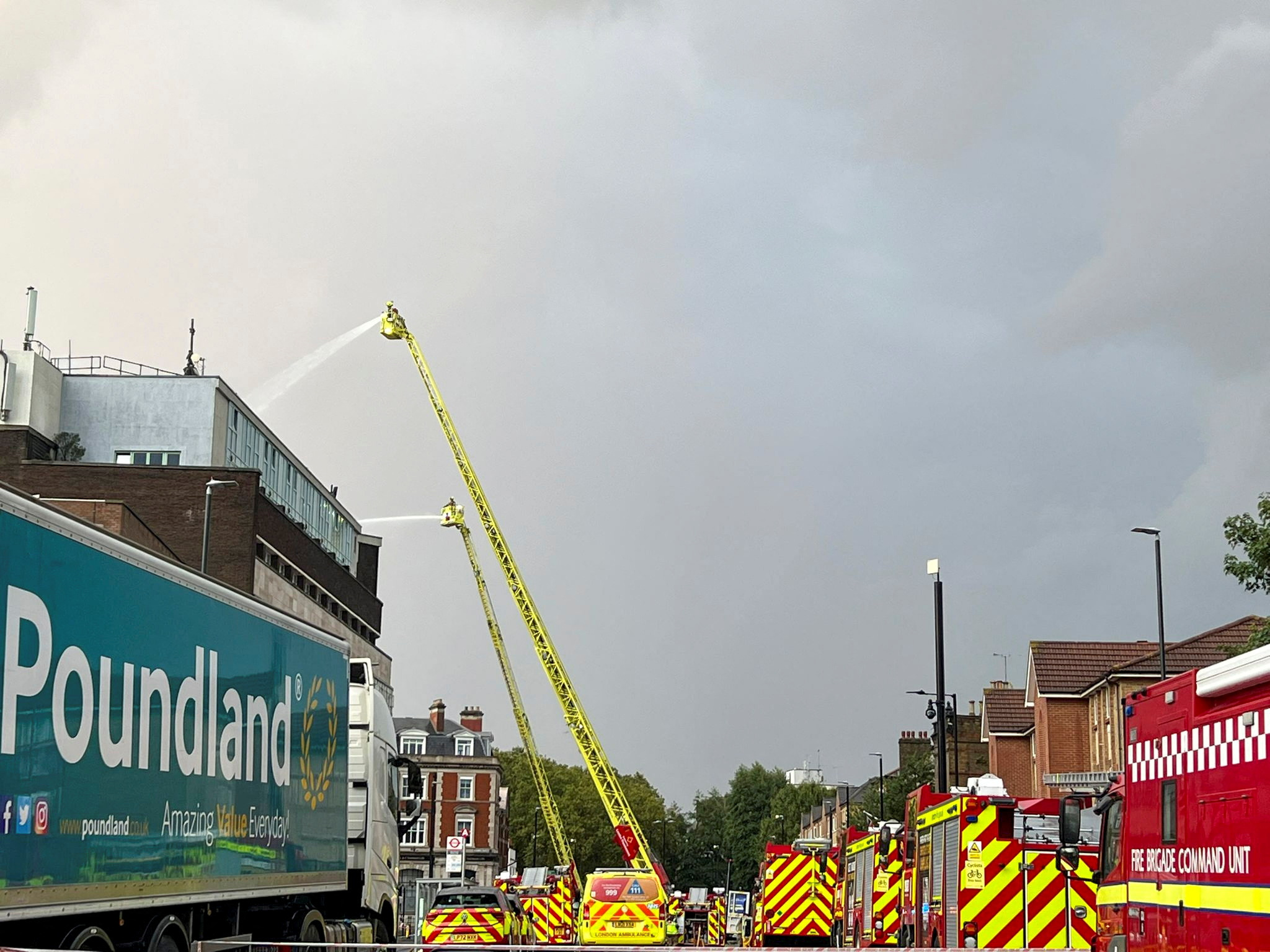 Firefighters Battle Large Blaze In East London | Reuters