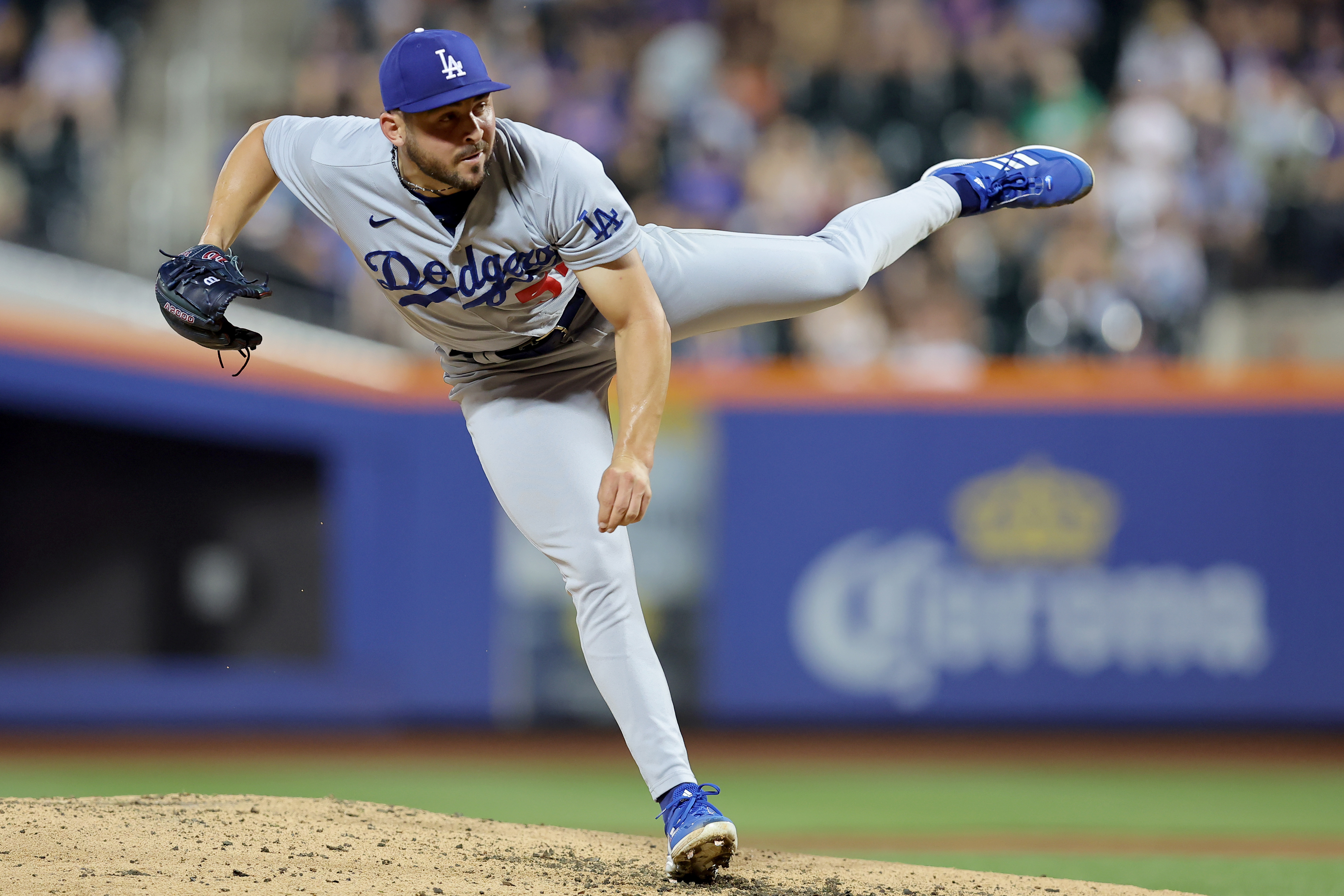Dodgers extend win streak to 6 by beating Mets