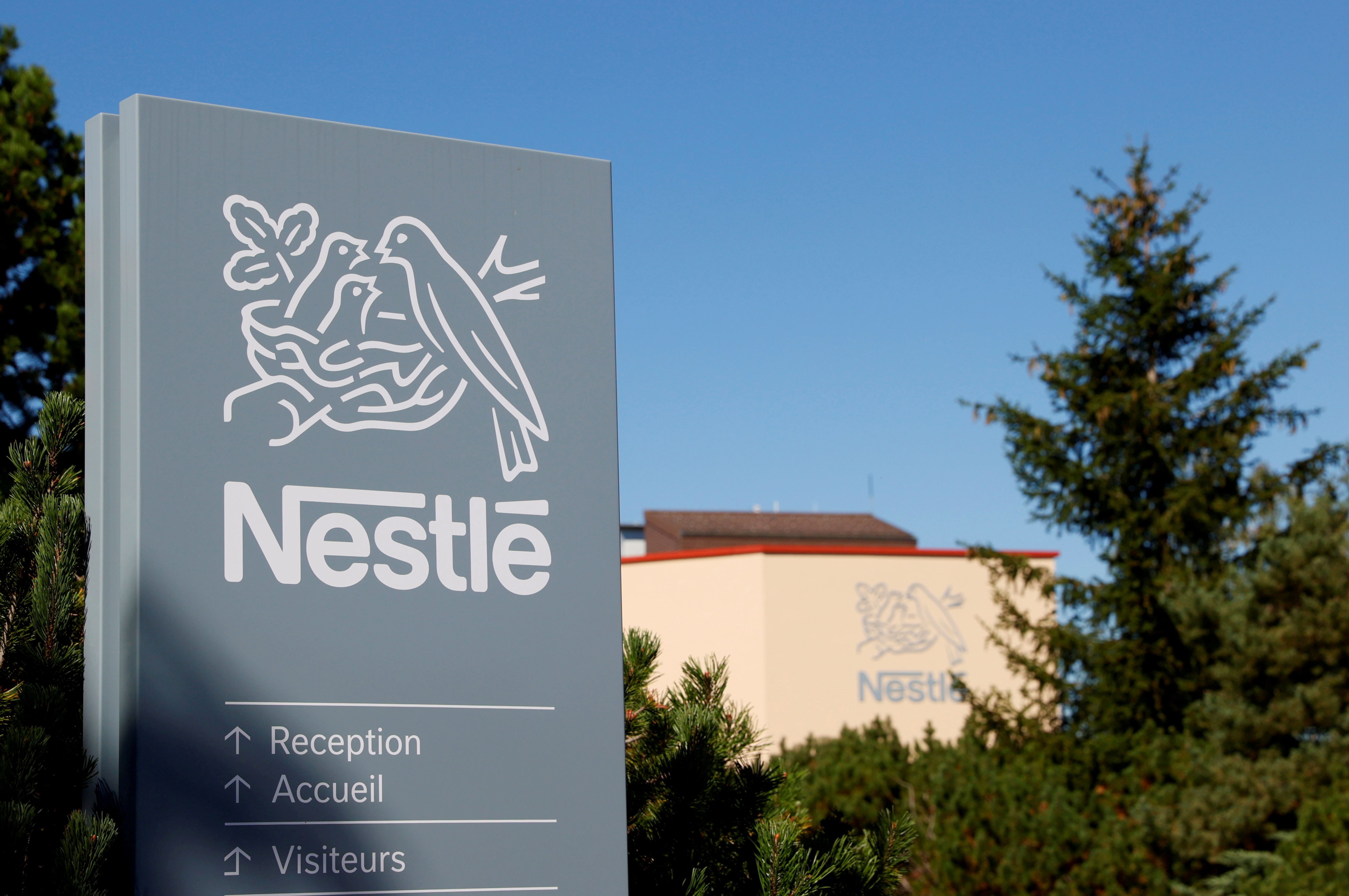 A Nestle logo is pictured at Vers-chez-les-Blanc in Lausanne, Switzerland August 20, 2020. REUTERS/Denis Balibouse