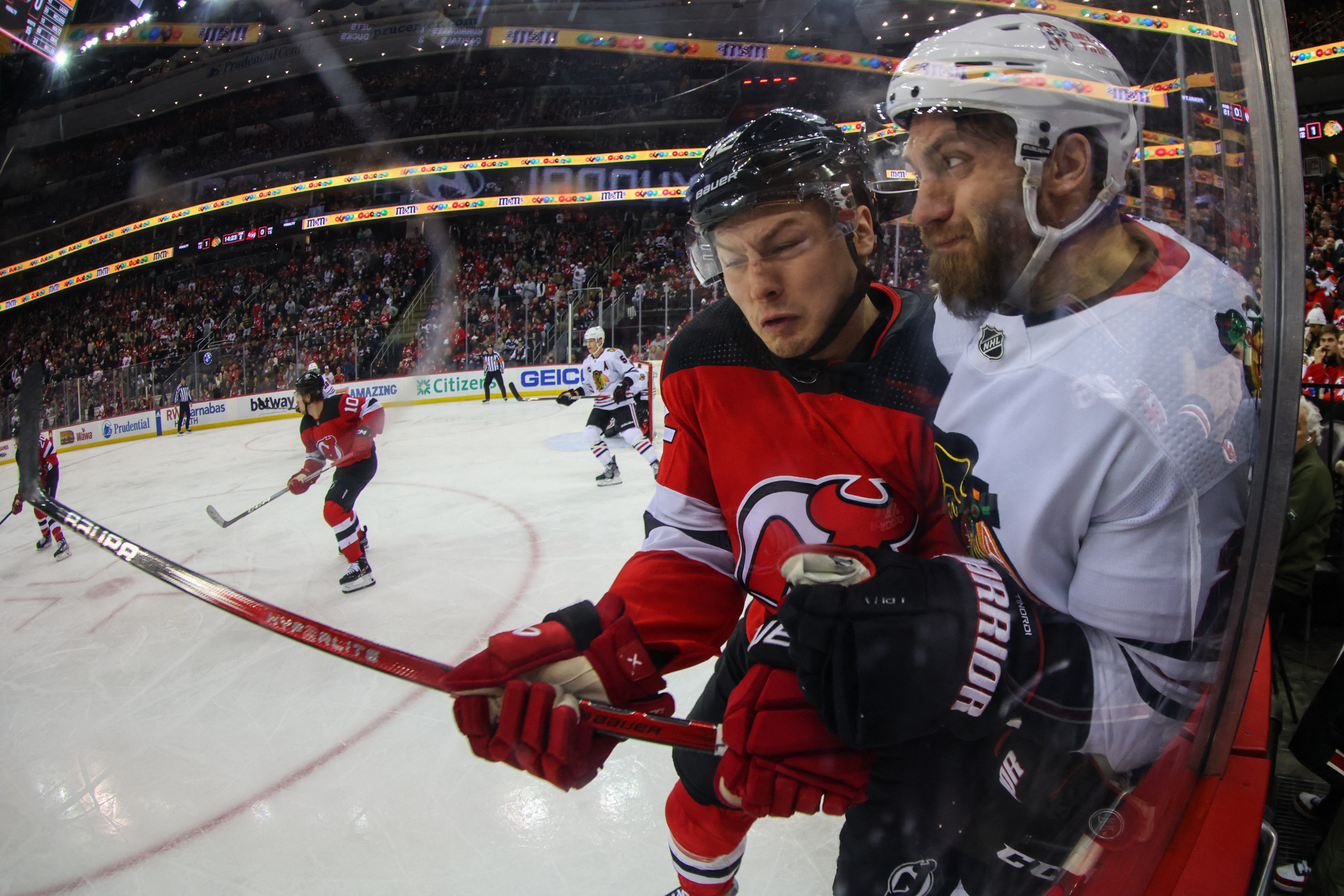 Streaking Devils Continue Blackhawks' Misery With 4-2 Win | Reuters