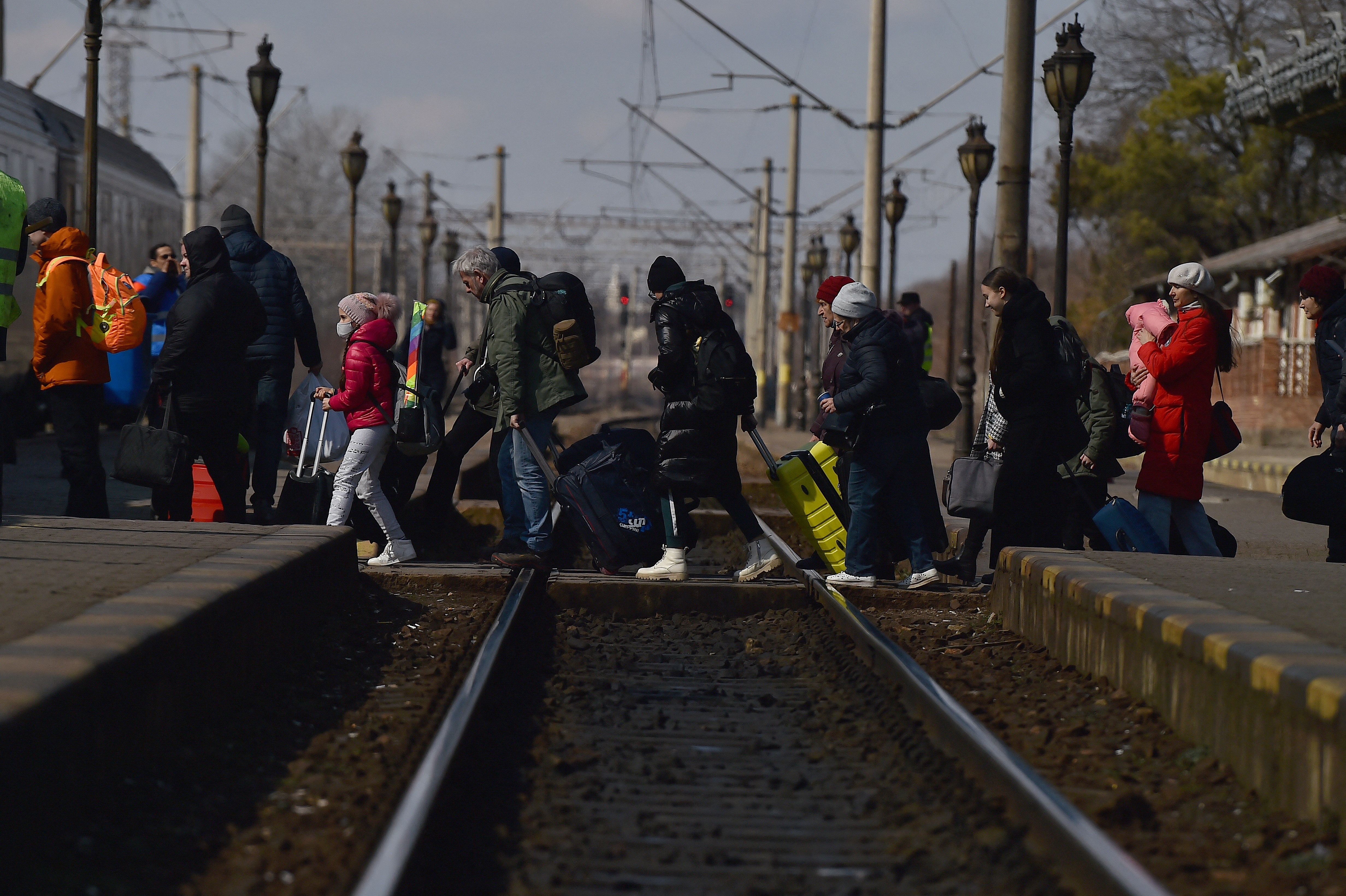 People fleeing Russia's invasion of Ukraine arrive at Suceava train station