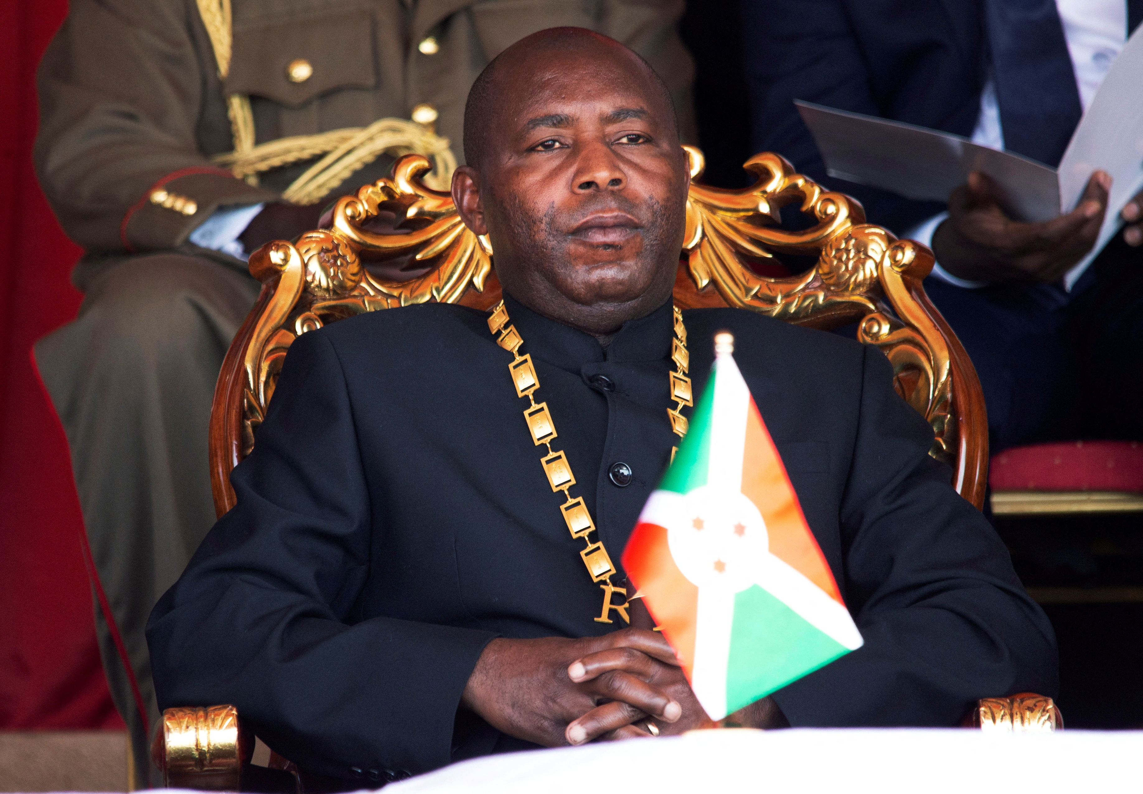 Burundi cambia de primer ministro después de que el presidente advierte sobre un complot golpista