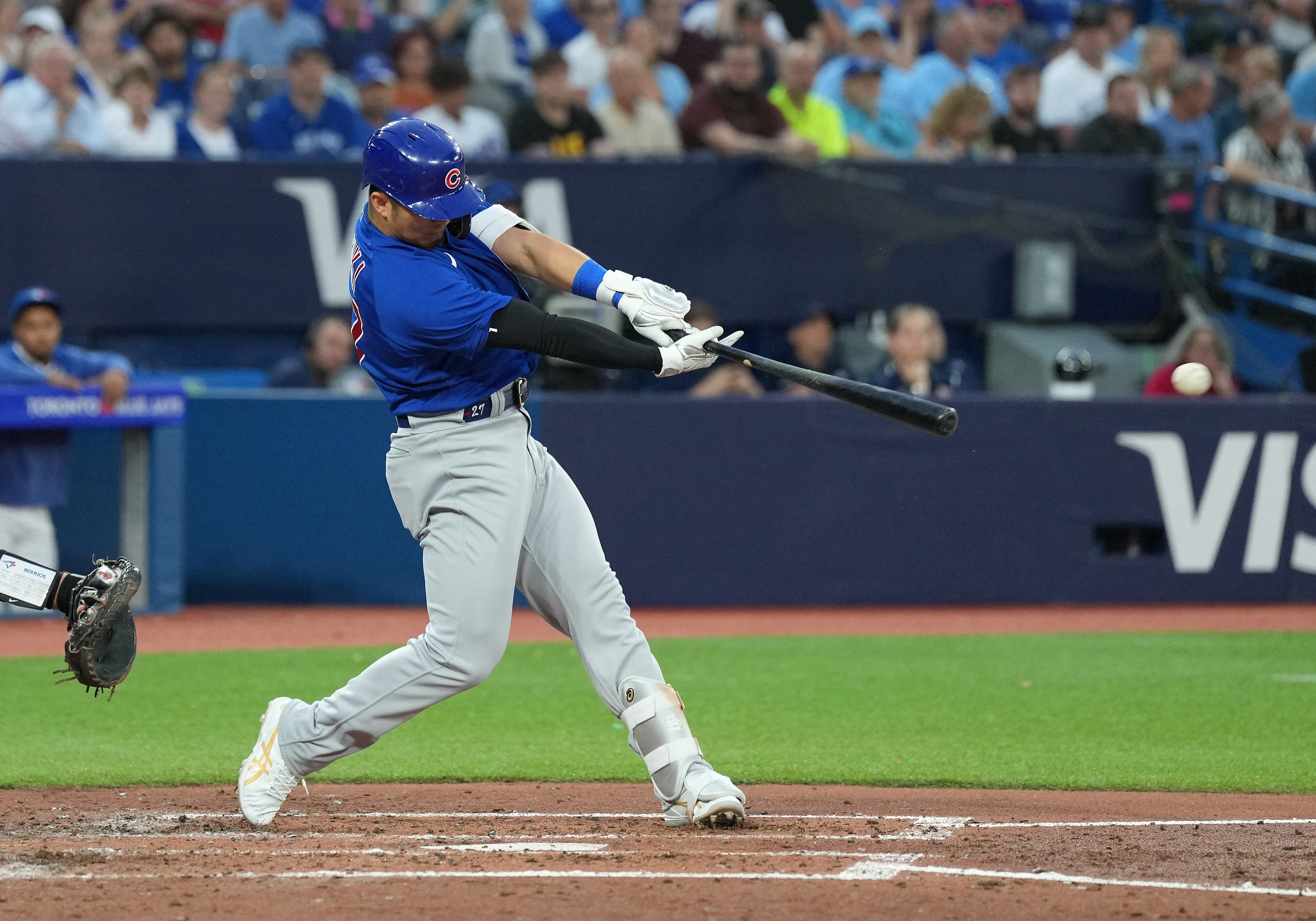 Bellinger and Hoerner homer, Assad pitches career-high 7 innings as Cubs  beat Blue Jays 6-2 MLB - Bally Sports