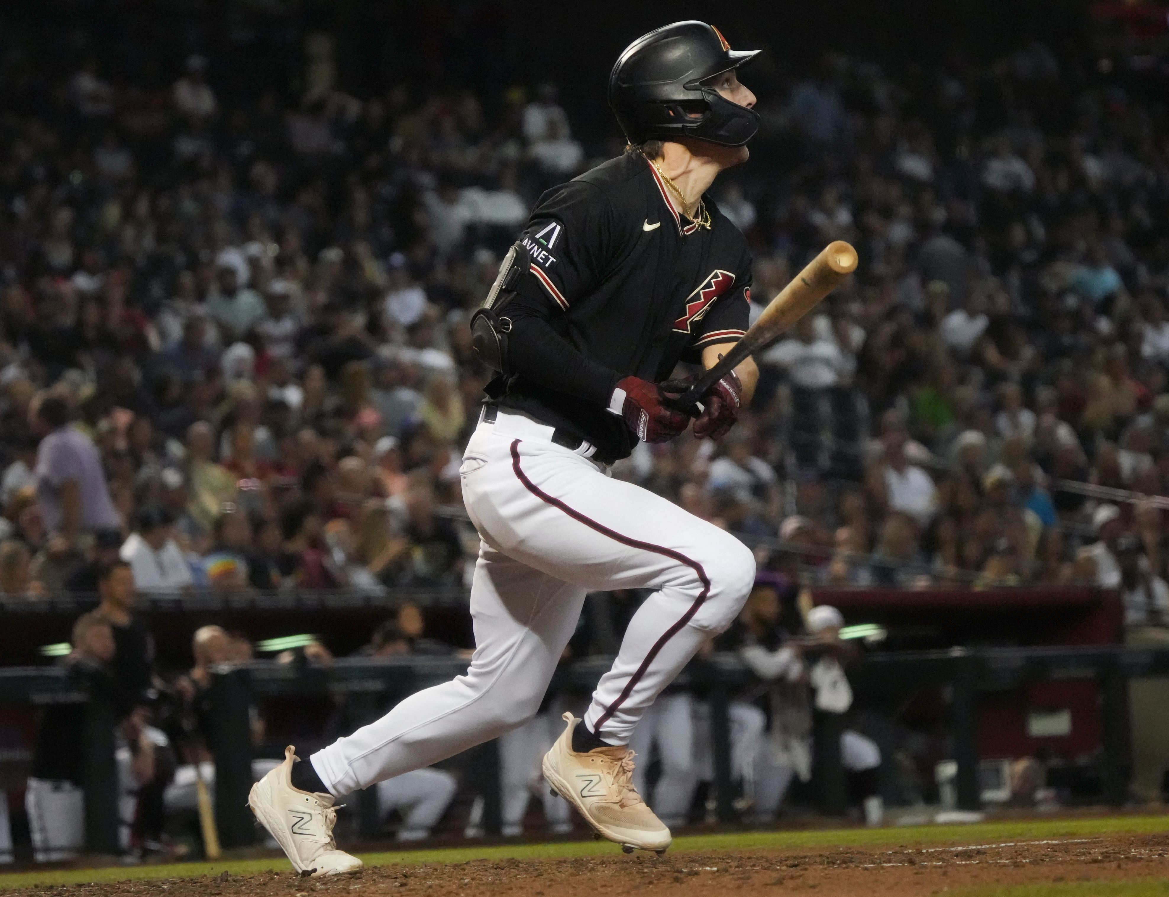 Walker hits 3-run homer, Diamondbacks beat Guardians 6-3