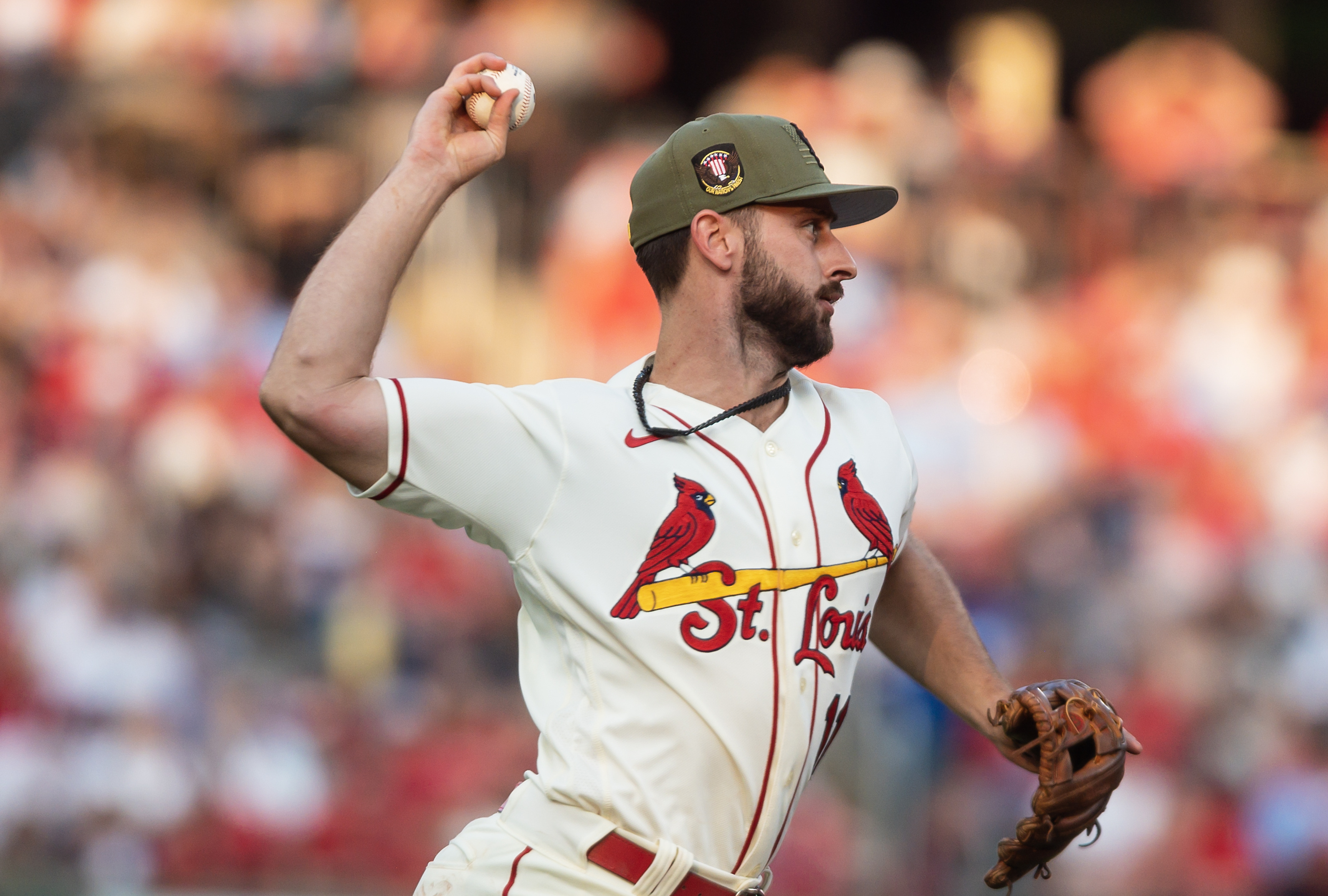 Nolan Gorman powers Cardinals past Dodgers