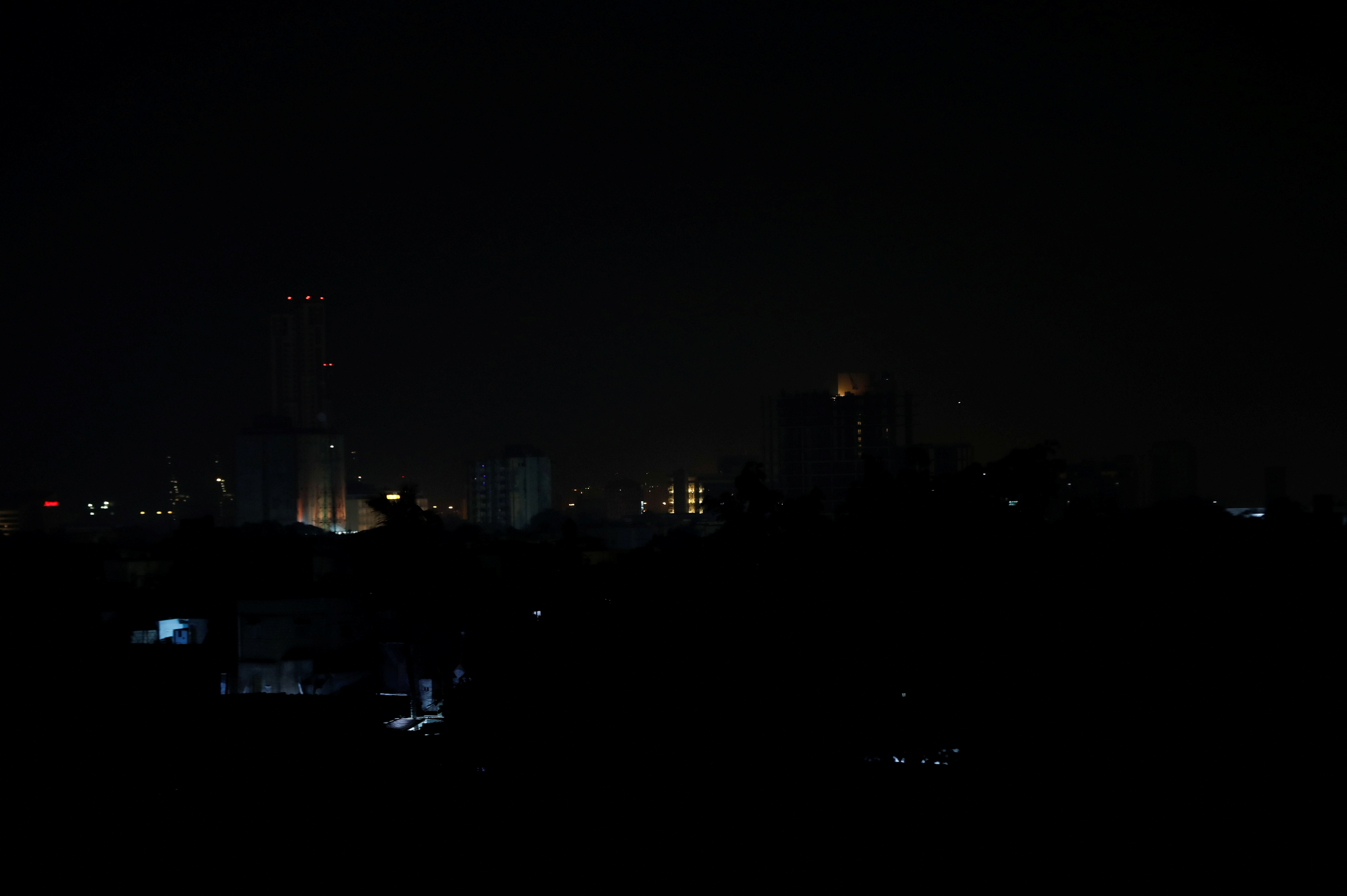 Country-wide power breakdown in Karachi