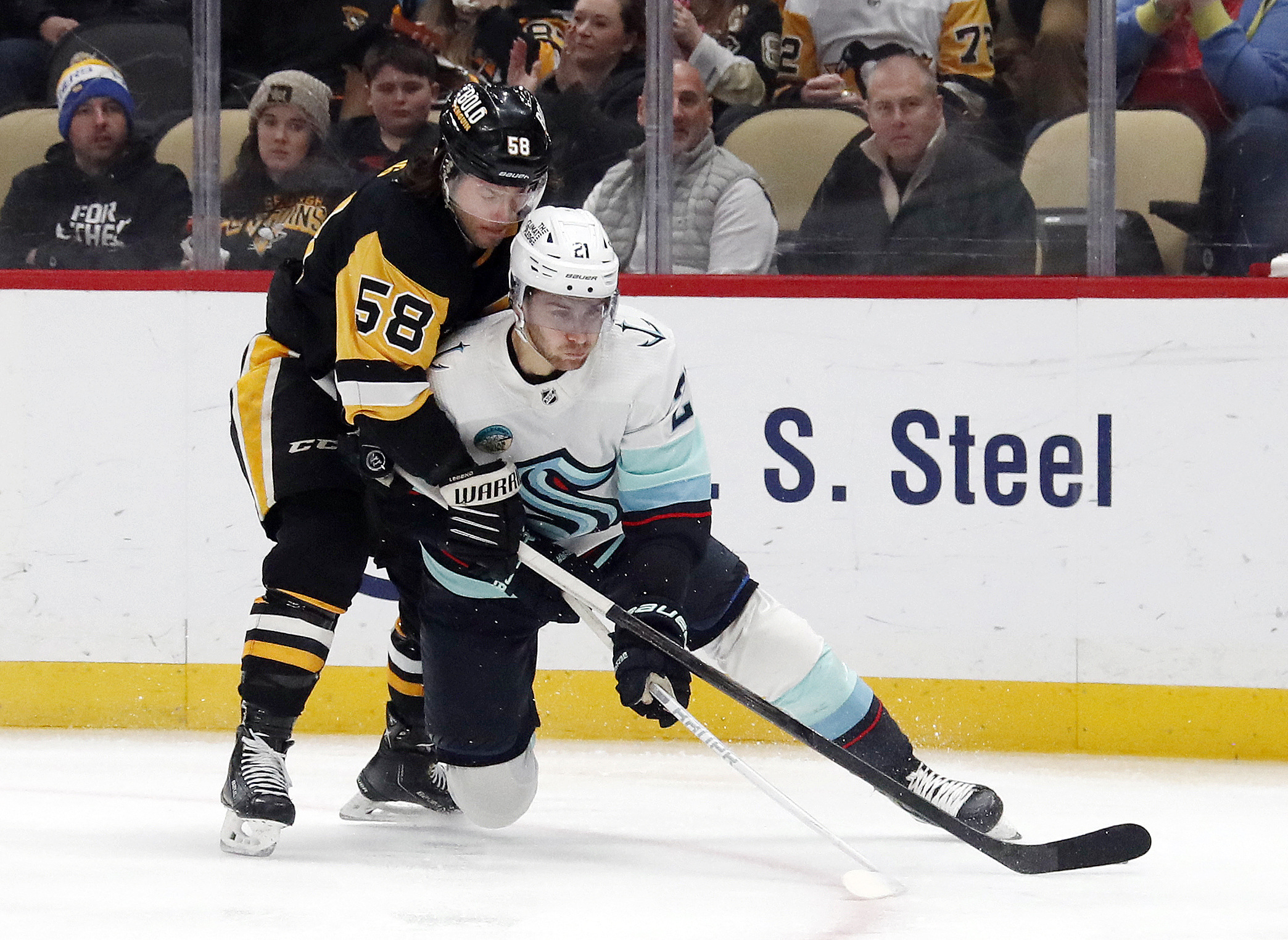 Tristan Jarry, Sidney Crosby help Penguins snap Kraken's win streak ...