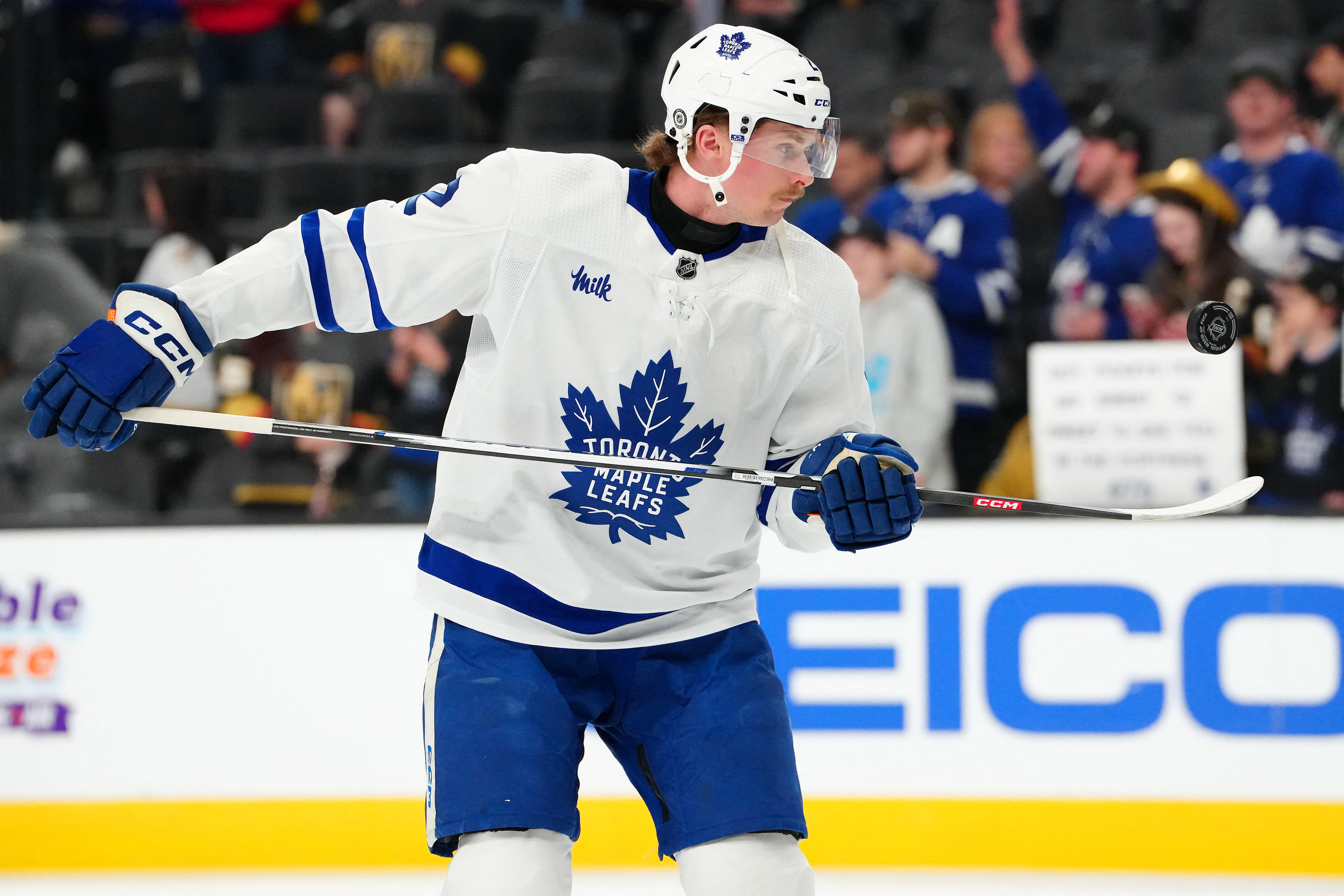 Maple Leafs dominate Golden Knights to pick up 6th-straight win