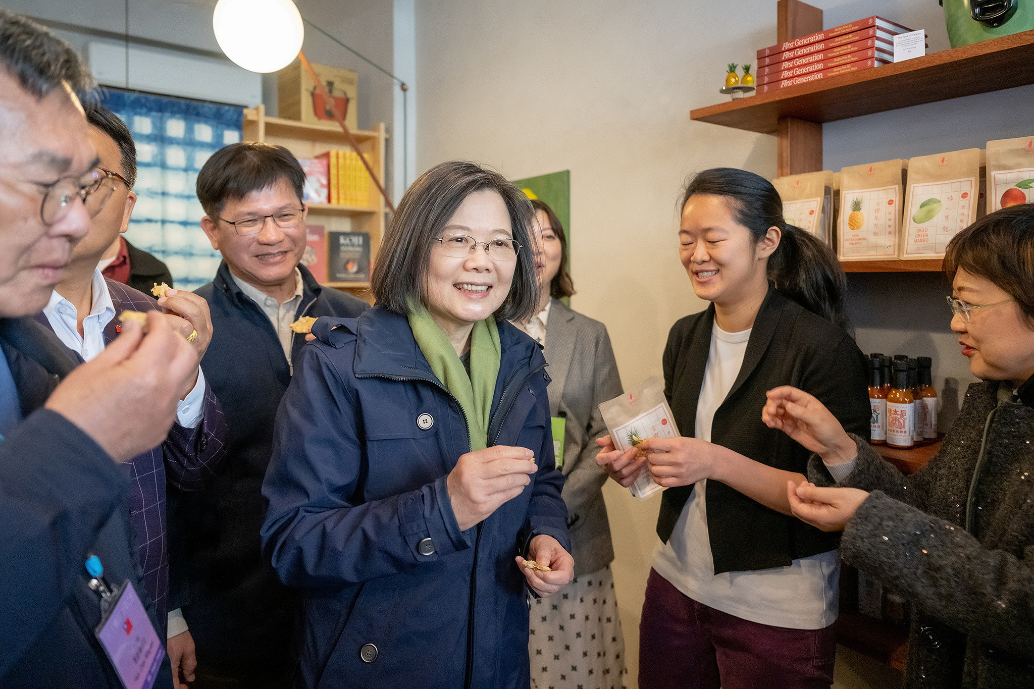 Taiwanese President Tsai Ing-wen visits Taiwanese and American people in New York