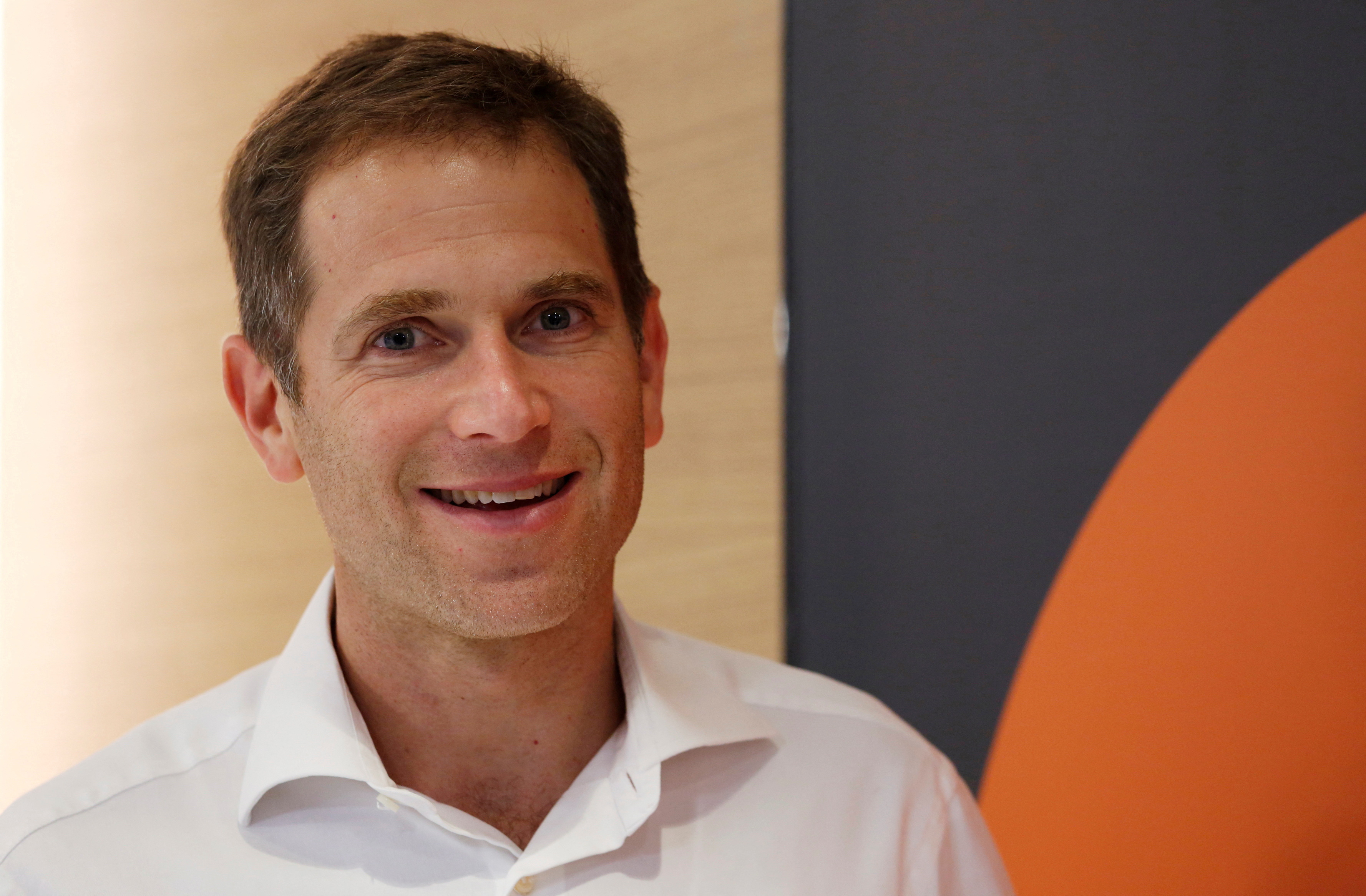 日本の資産運用会社が物言う株主支援、オアシス創業者「最良の味方」 | ロイター