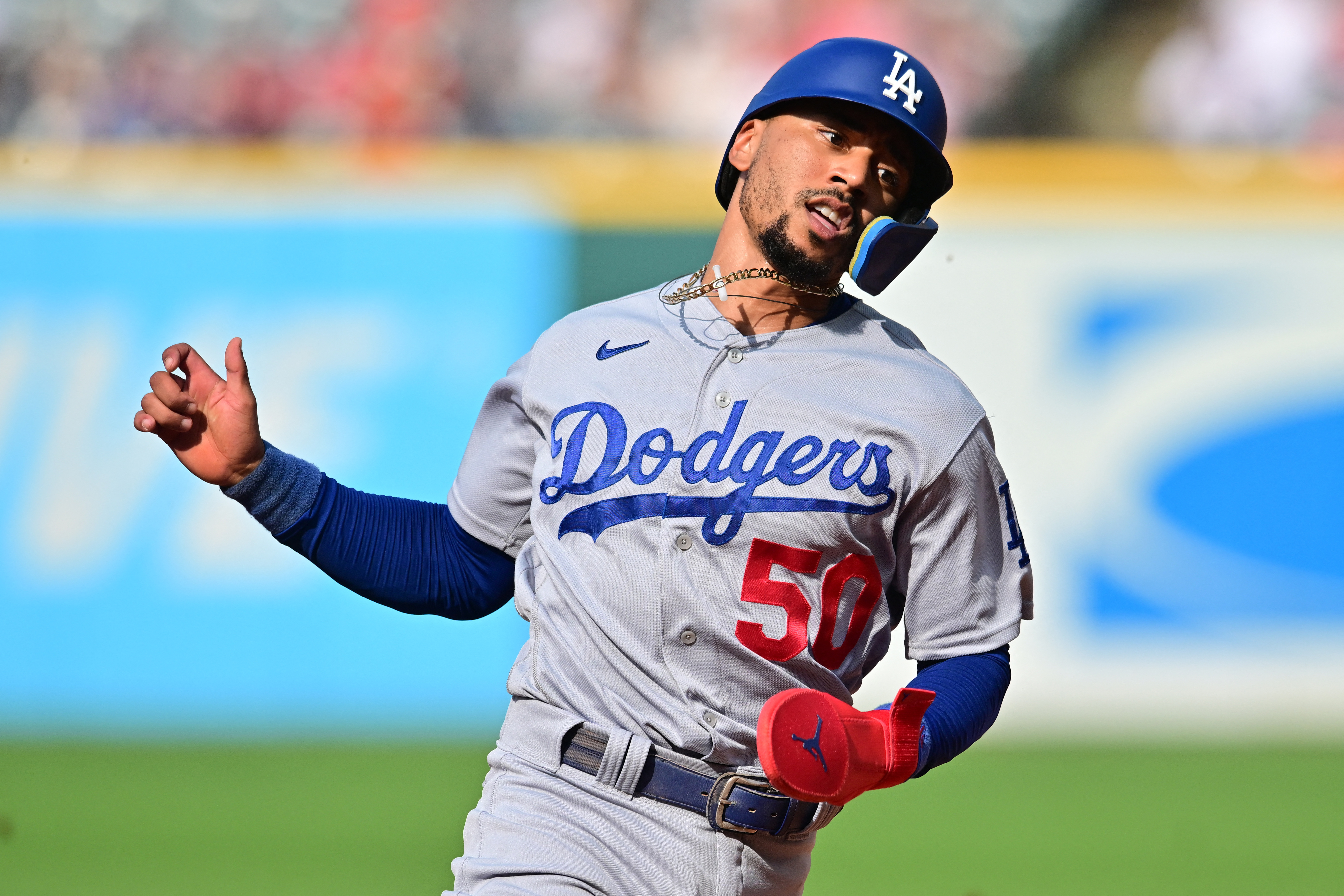 On deck: Astros at Los Angeles Dodgers