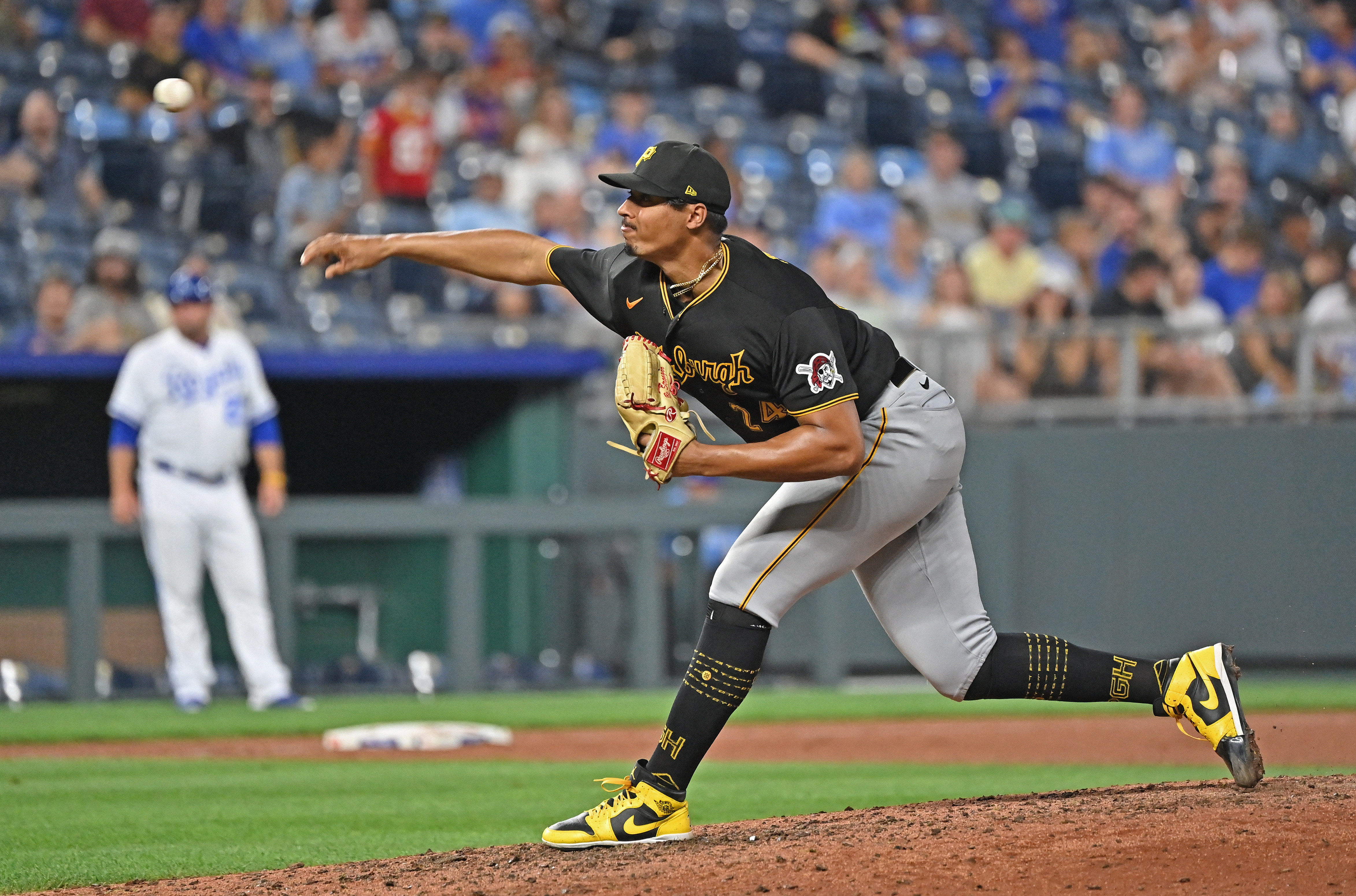 An outstanding effort': Johan Oviedo dazzles in complete-game gem, as  Pirates dispatch Royals