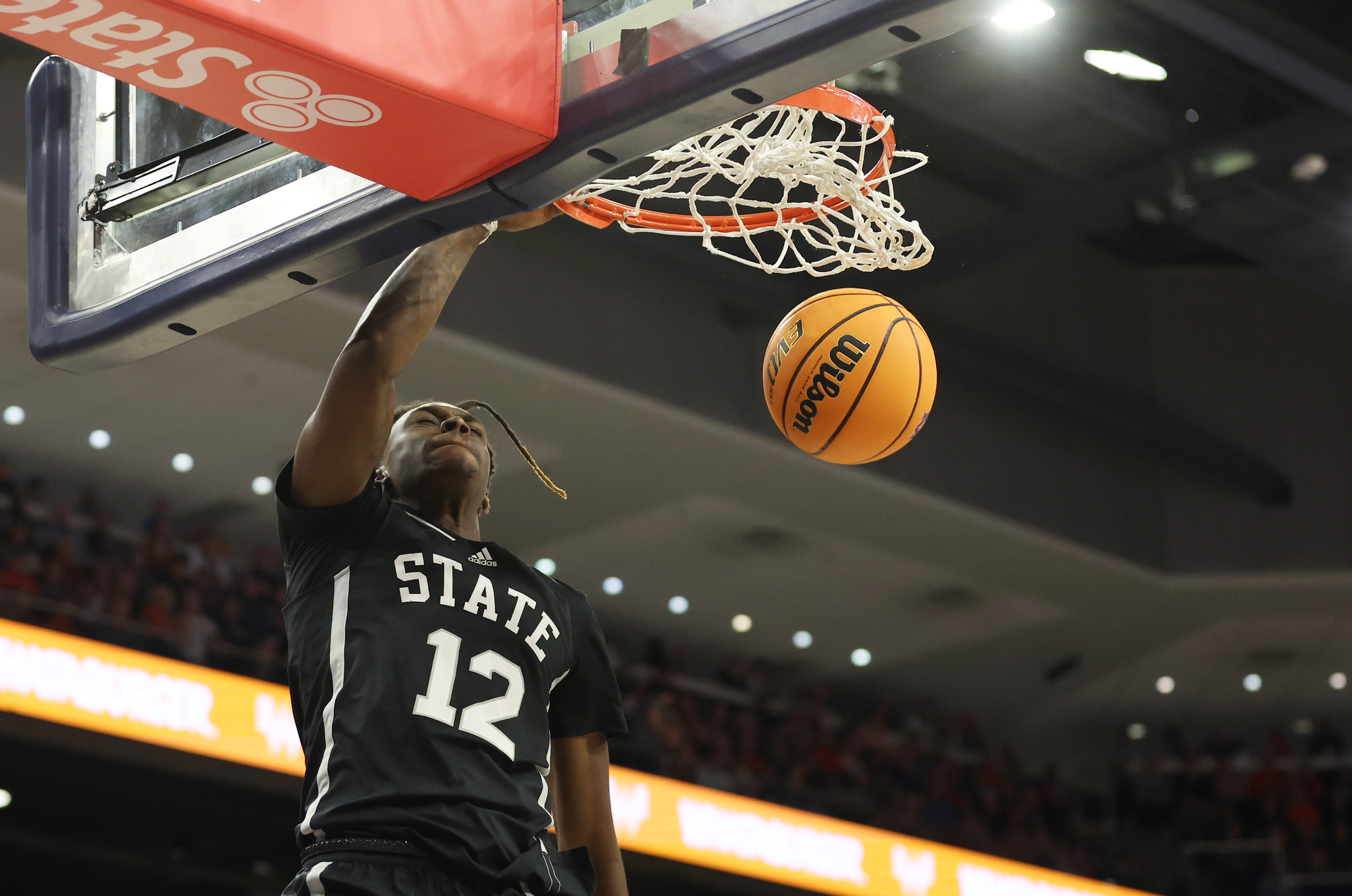 Johni Broome helps No. 11 Auburn silence Mississippi State Reuters