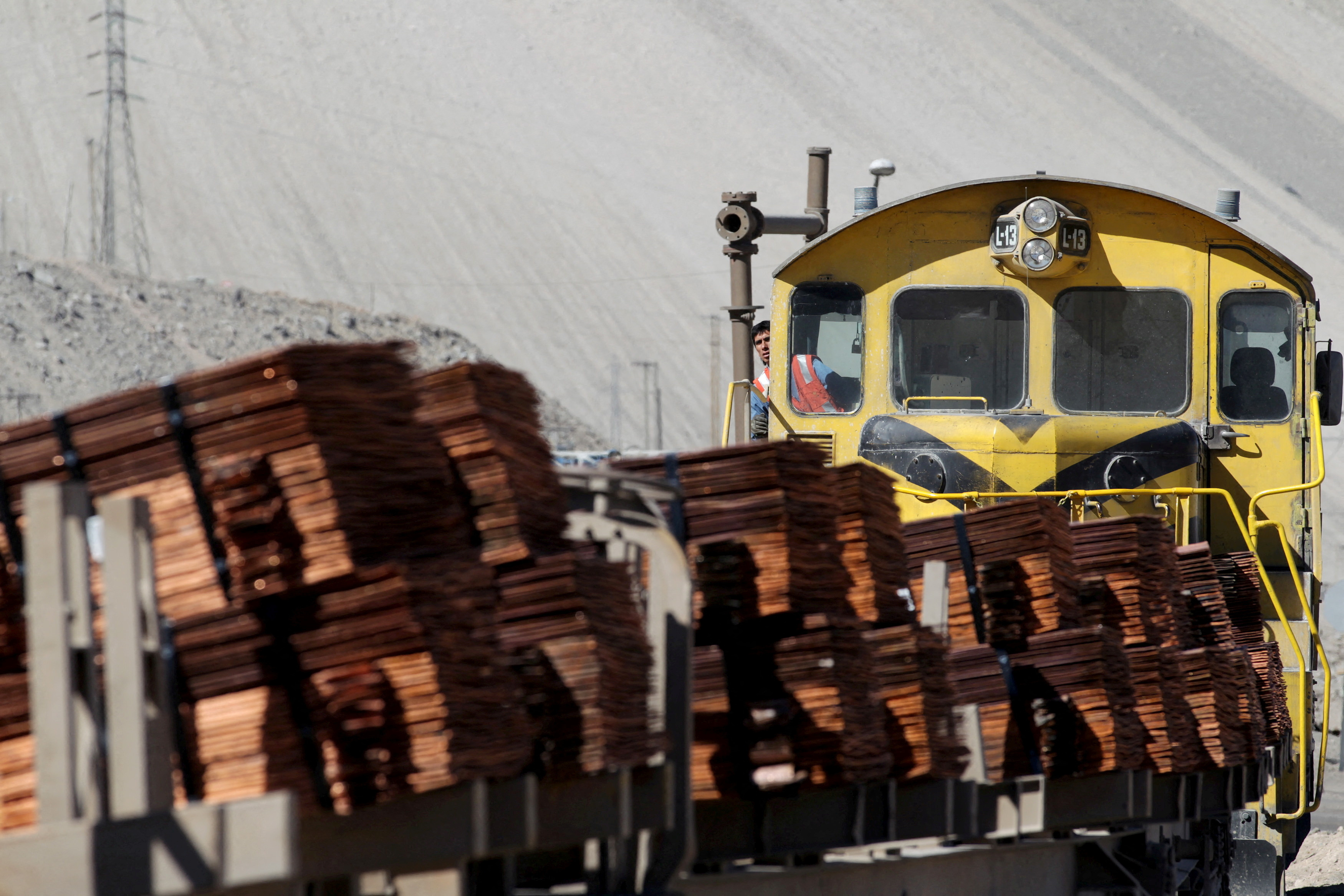 Chile's Codelco Lowers 2022 Copper Production Outlook | Reuters