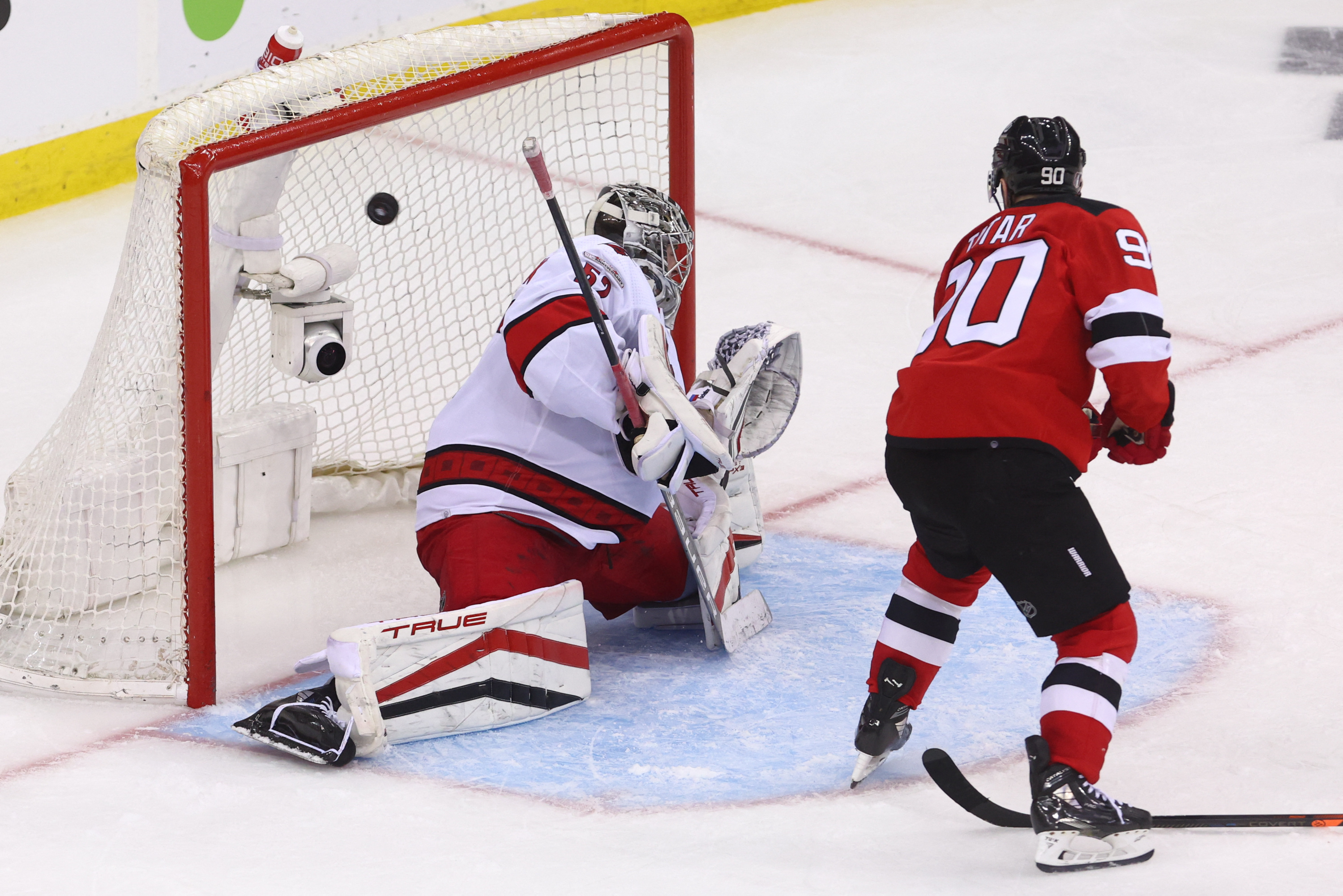 Devils Erupt For 8 Goals, Trim Hurricanes' Series Lead To 2-1 | Reuters