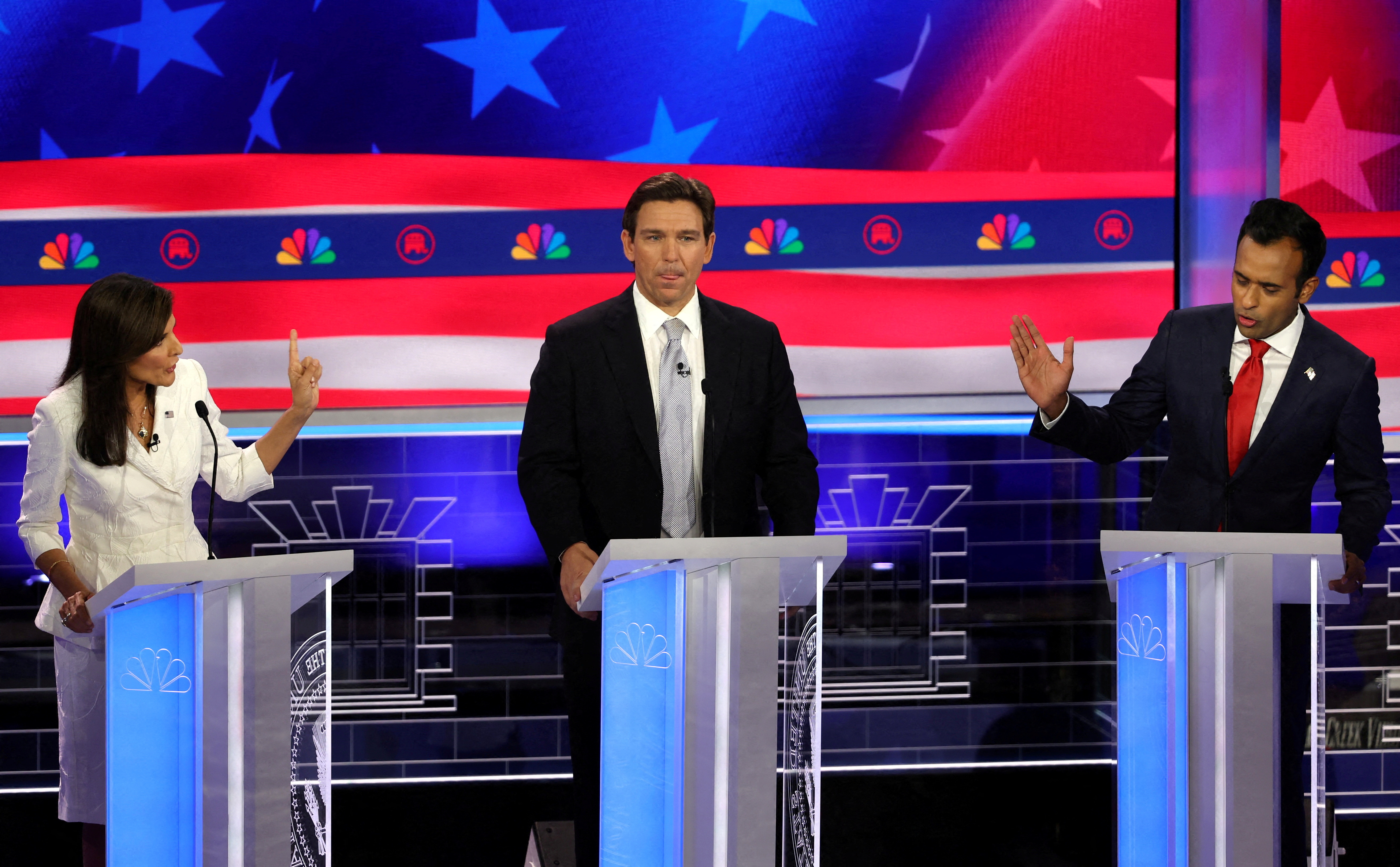 Candidatos republicanos dos EUA participam de seu terceiro debate da campanha presidencial dos EUA de 2024 em Miami, Flórida
