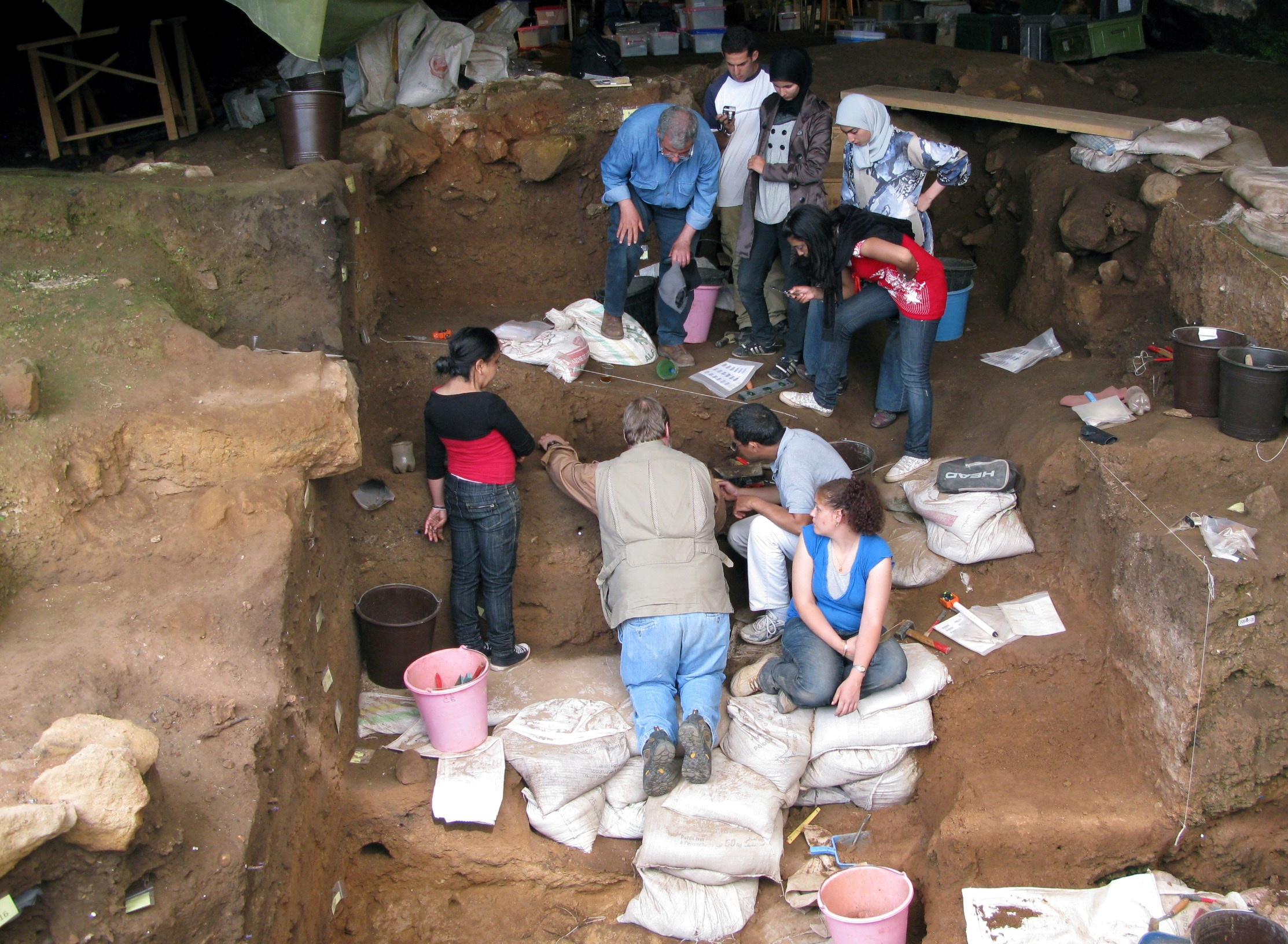 Excavations at Contrebandiers Cave near Temara