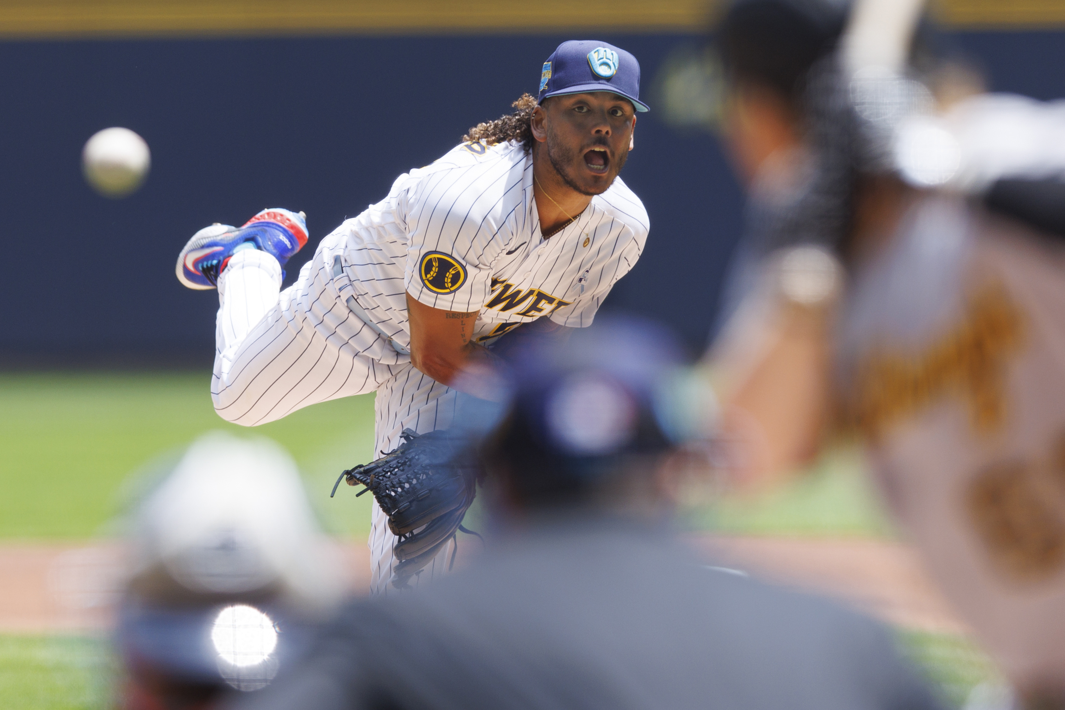 Brewers storm back for victory, send Pirates home empty-handed