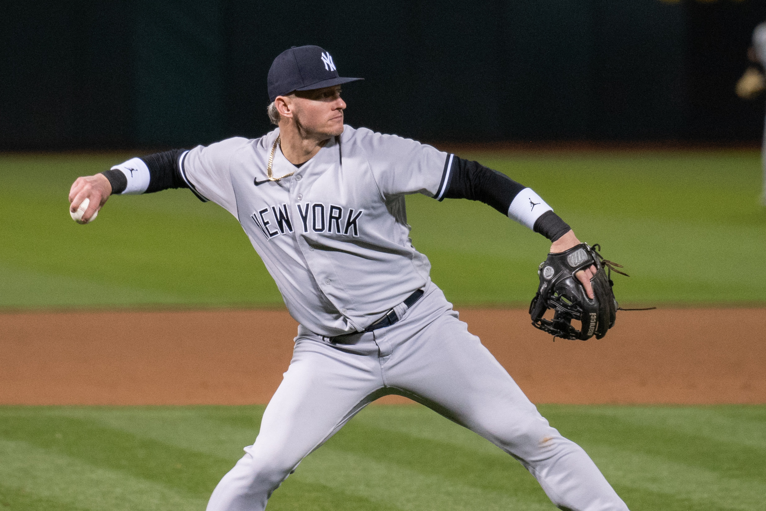 Paul Blackburn pitches A's to 2-1 victory over Yankees in Josh