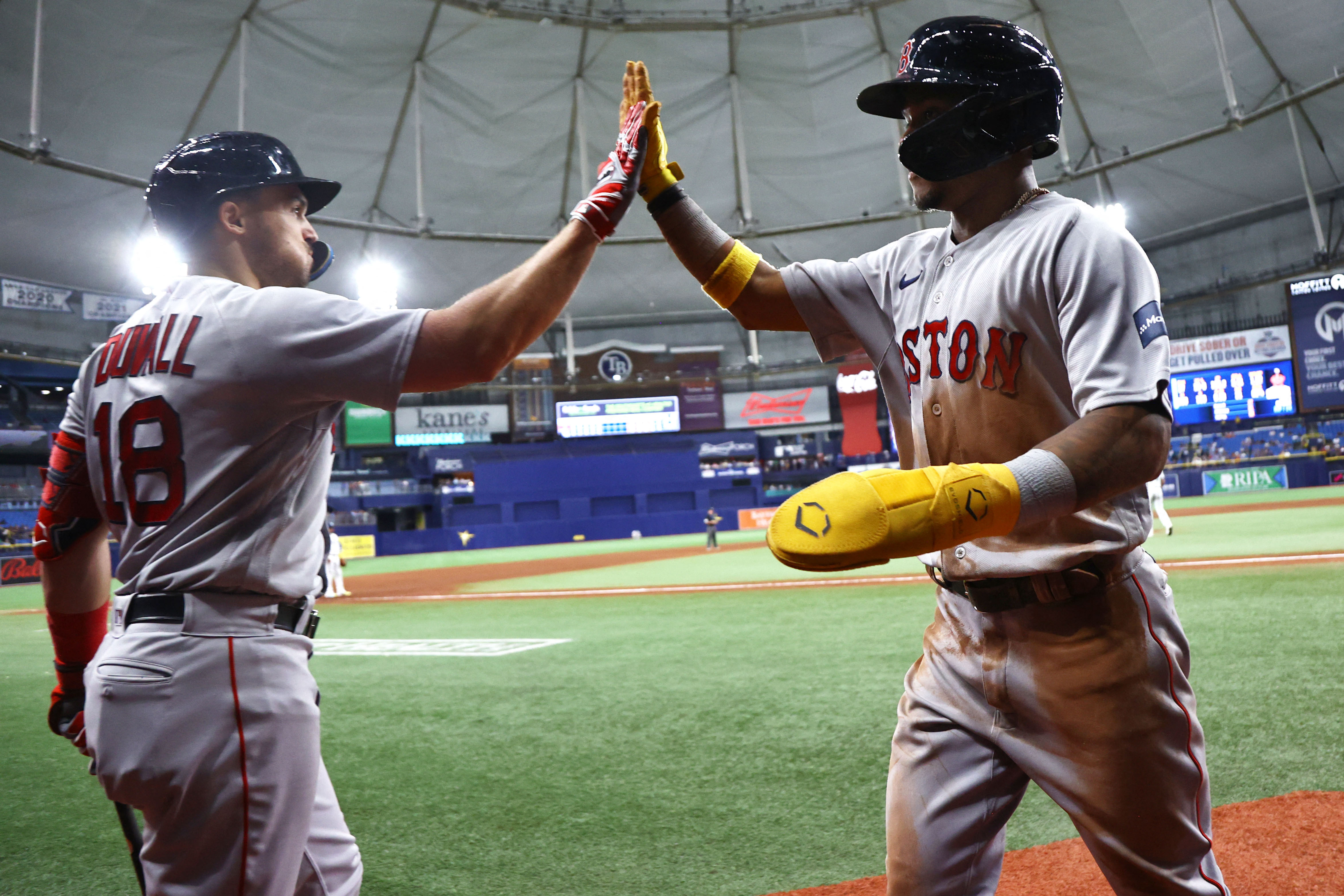 Rays walk off Red Sox on Brandon Lowe's homer