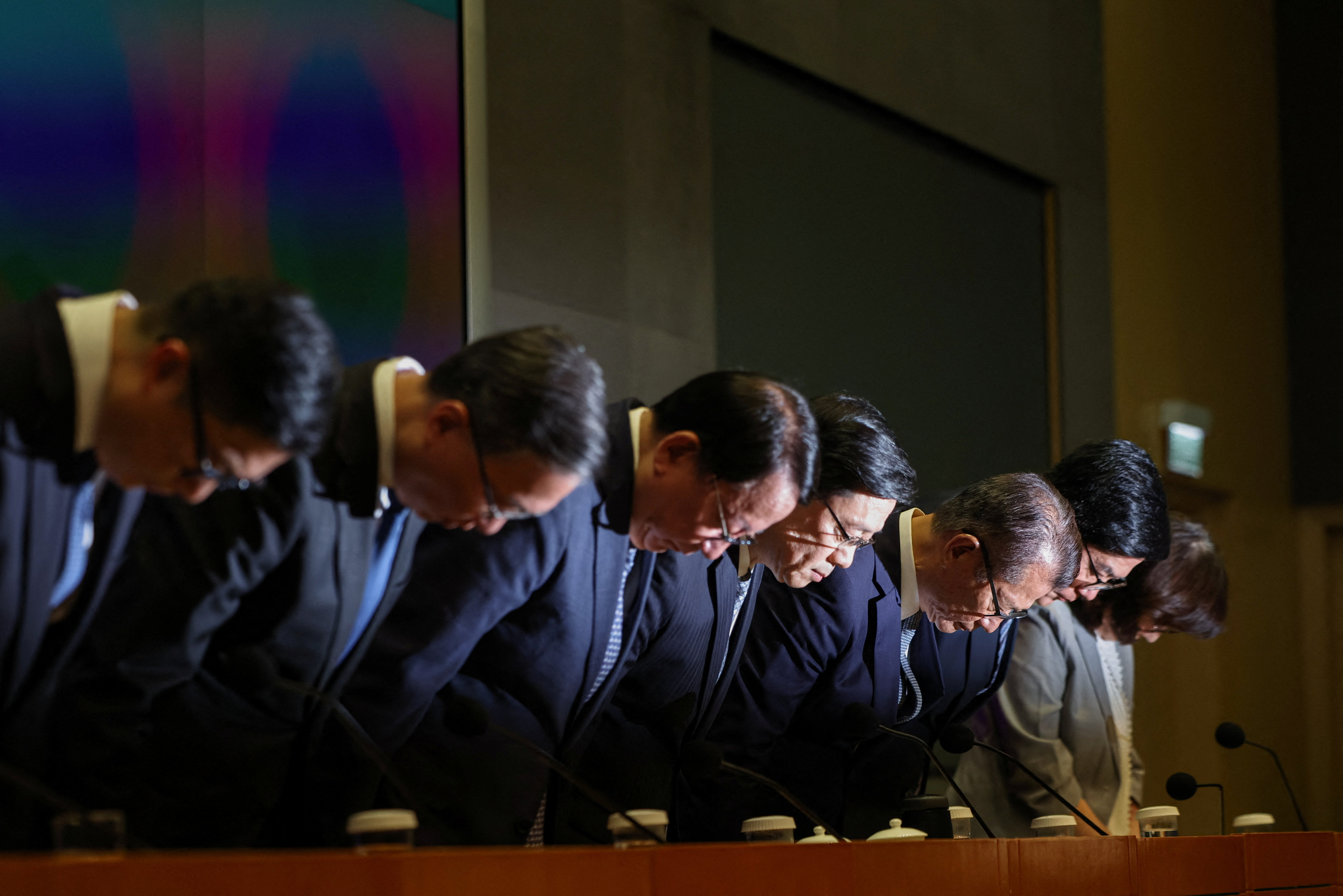 Xi’s Purge Hollows Out the Party: Record Expulsions and Empty Seats at China’s Top Conclave