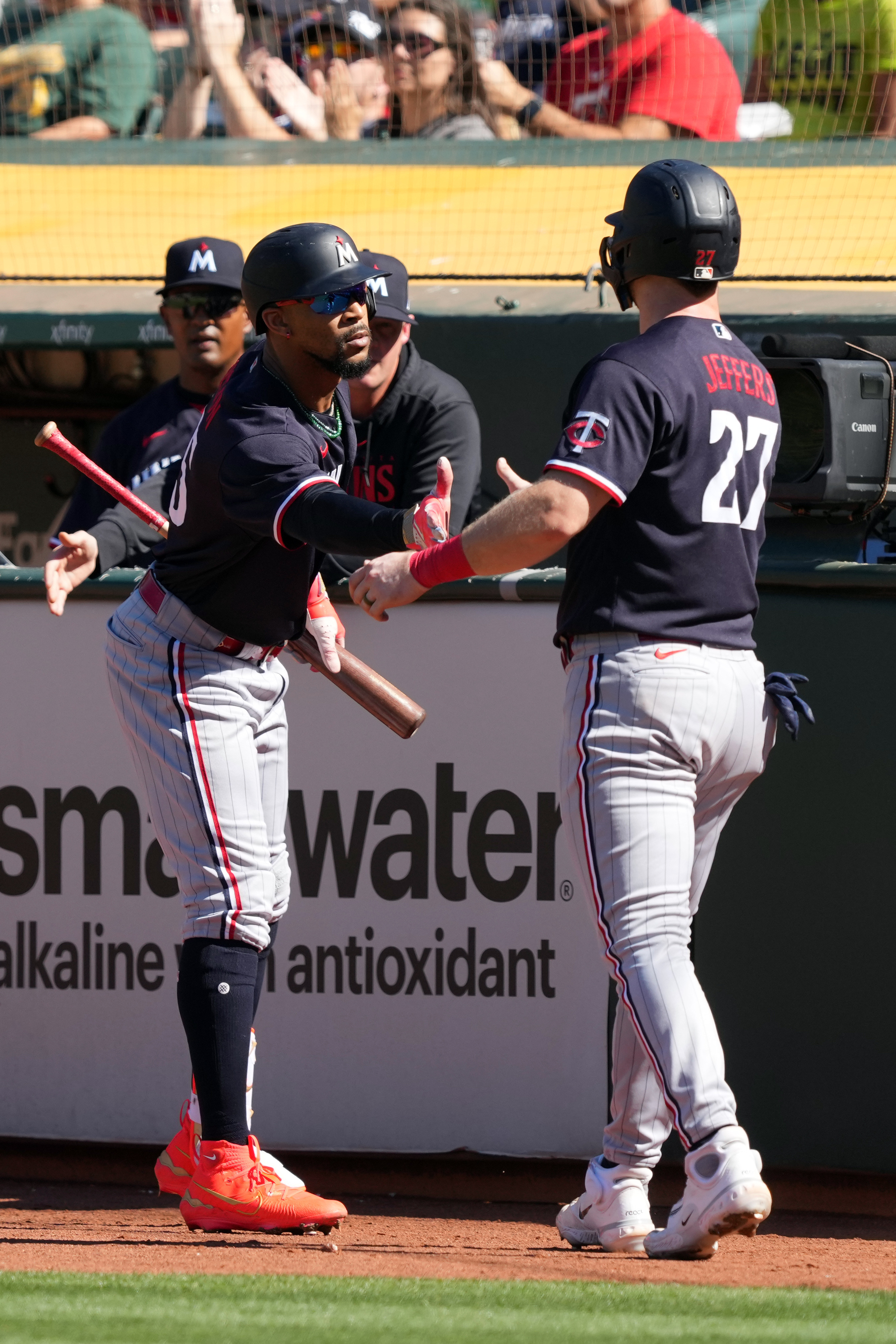 Twins recover from blown lead to topple A's, 10-7 - Field Level Media -  Professional sports content solutions