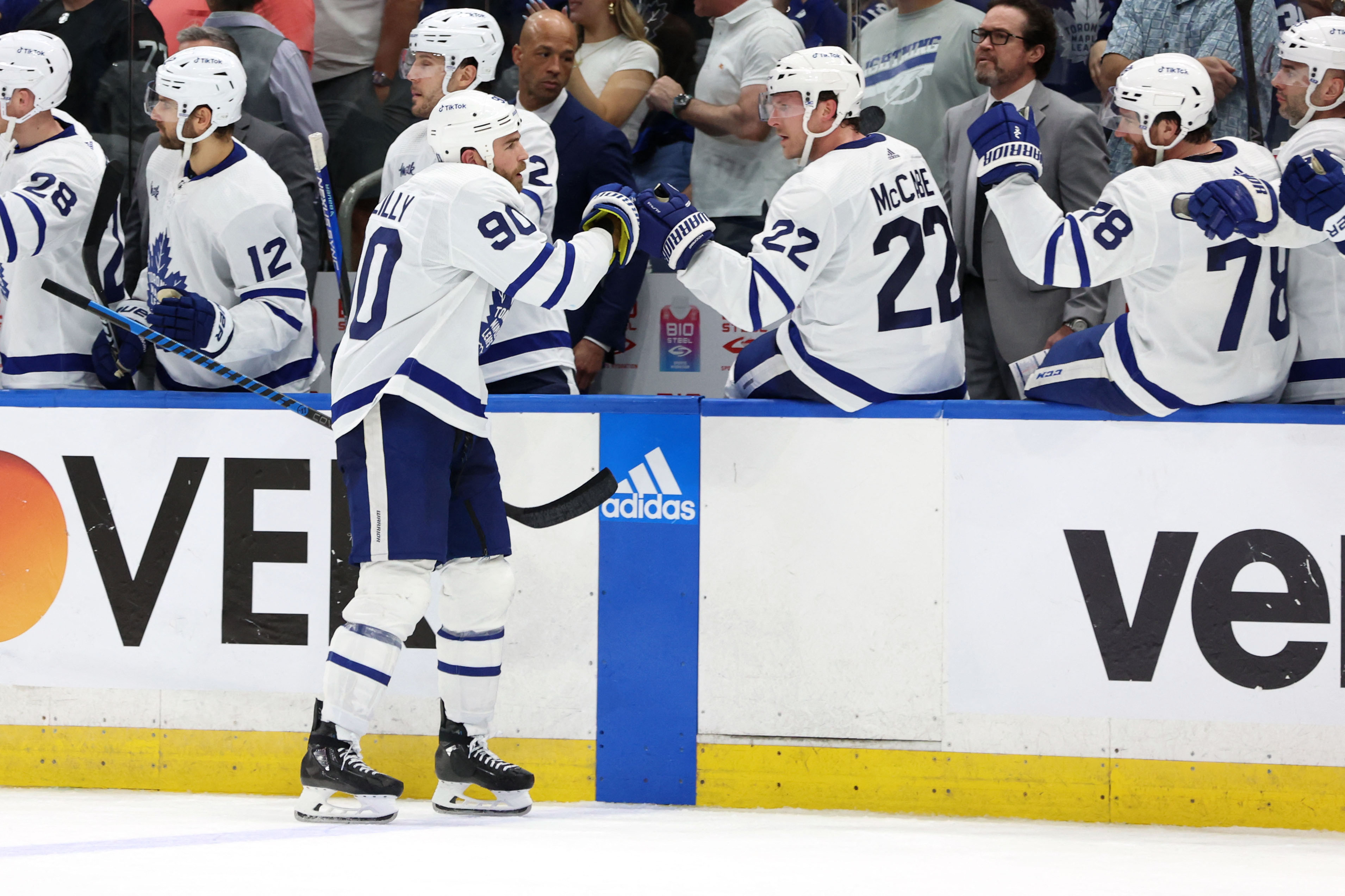 Maple Leafs Earn Hard-fought Win Over Lightning In OT | Reuters