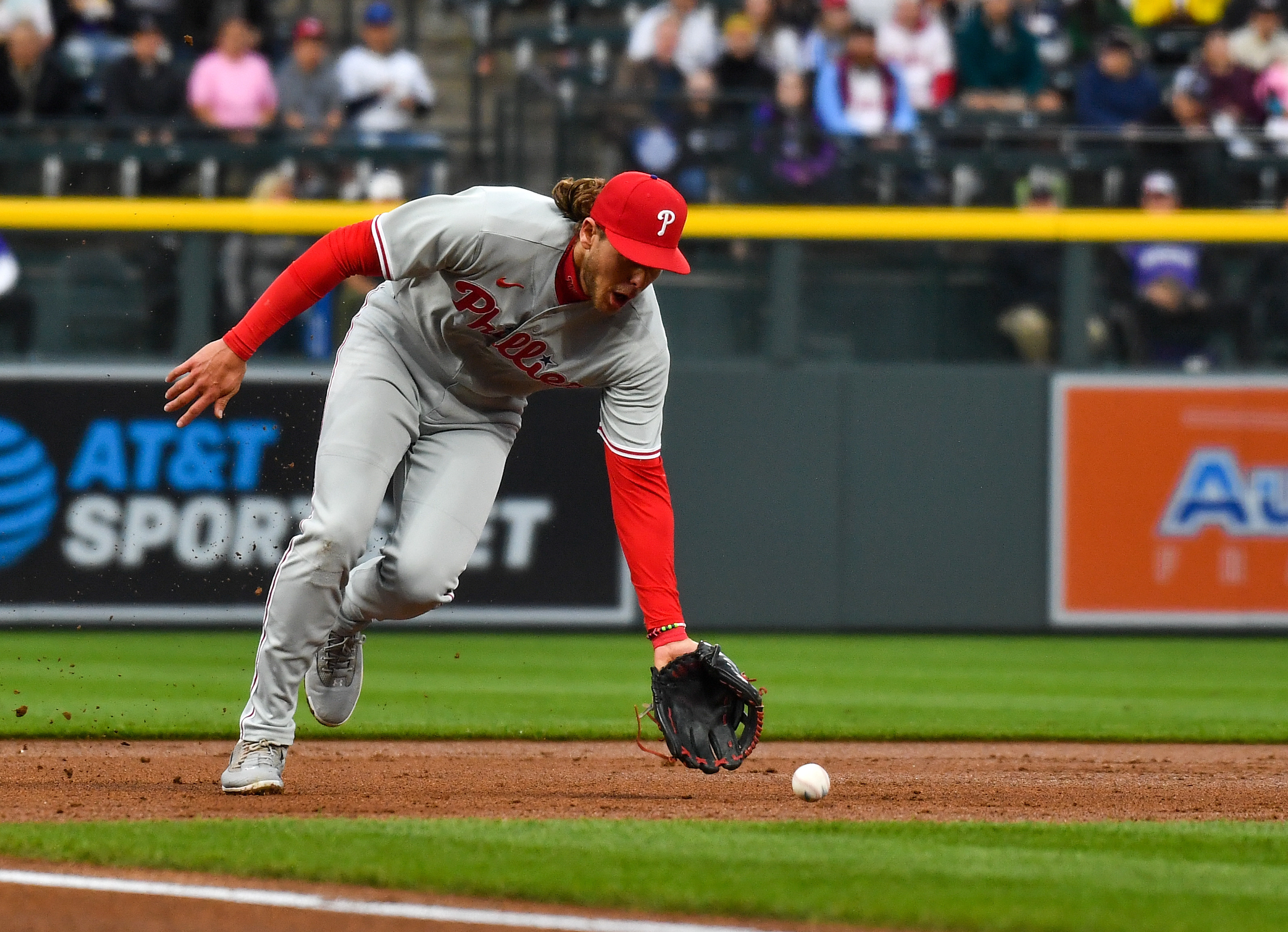 Bryce Harper's HR cements Phils' 7-4 win over Rockies