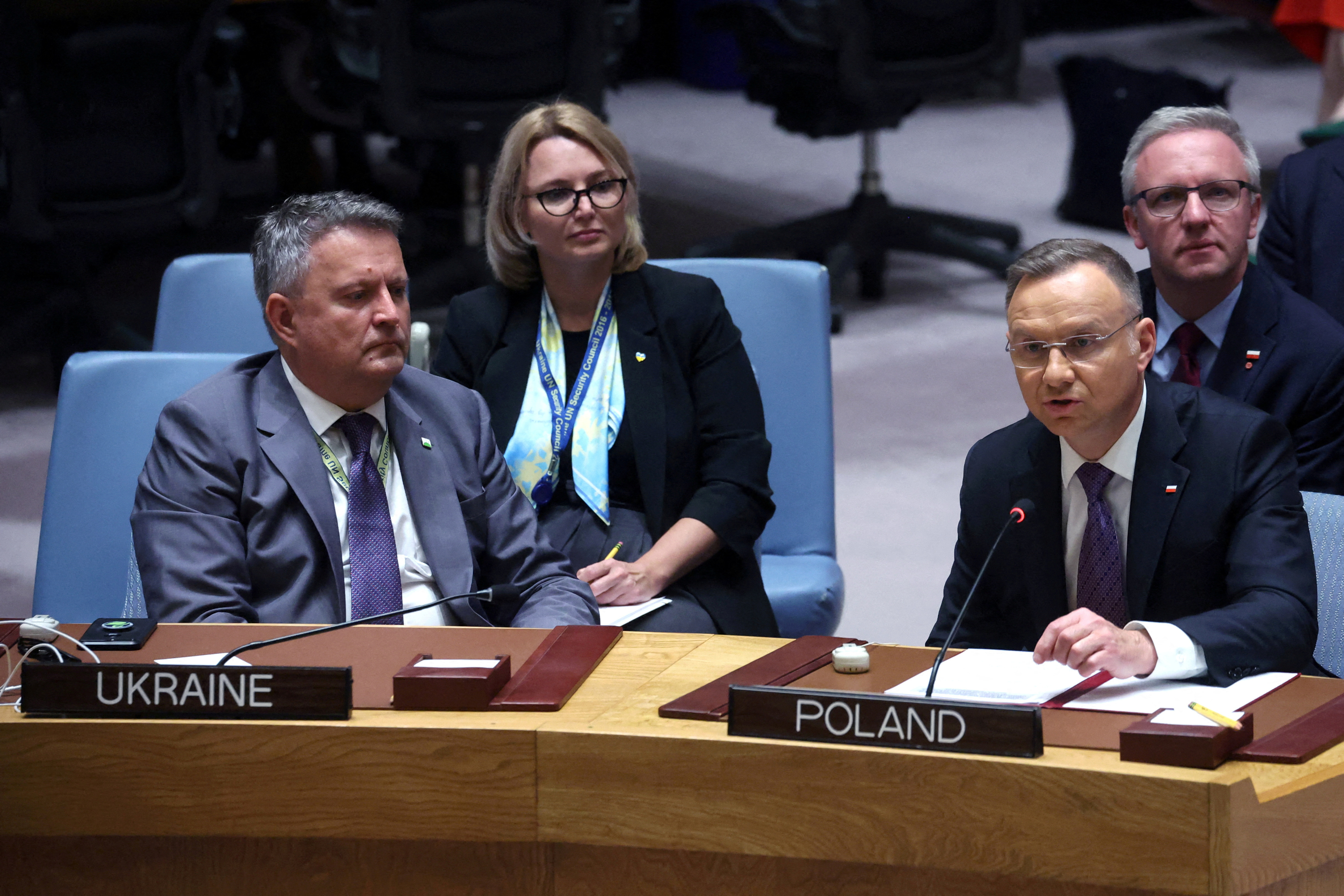 Poland, with election looming, says it isn't sending new arms to ...
