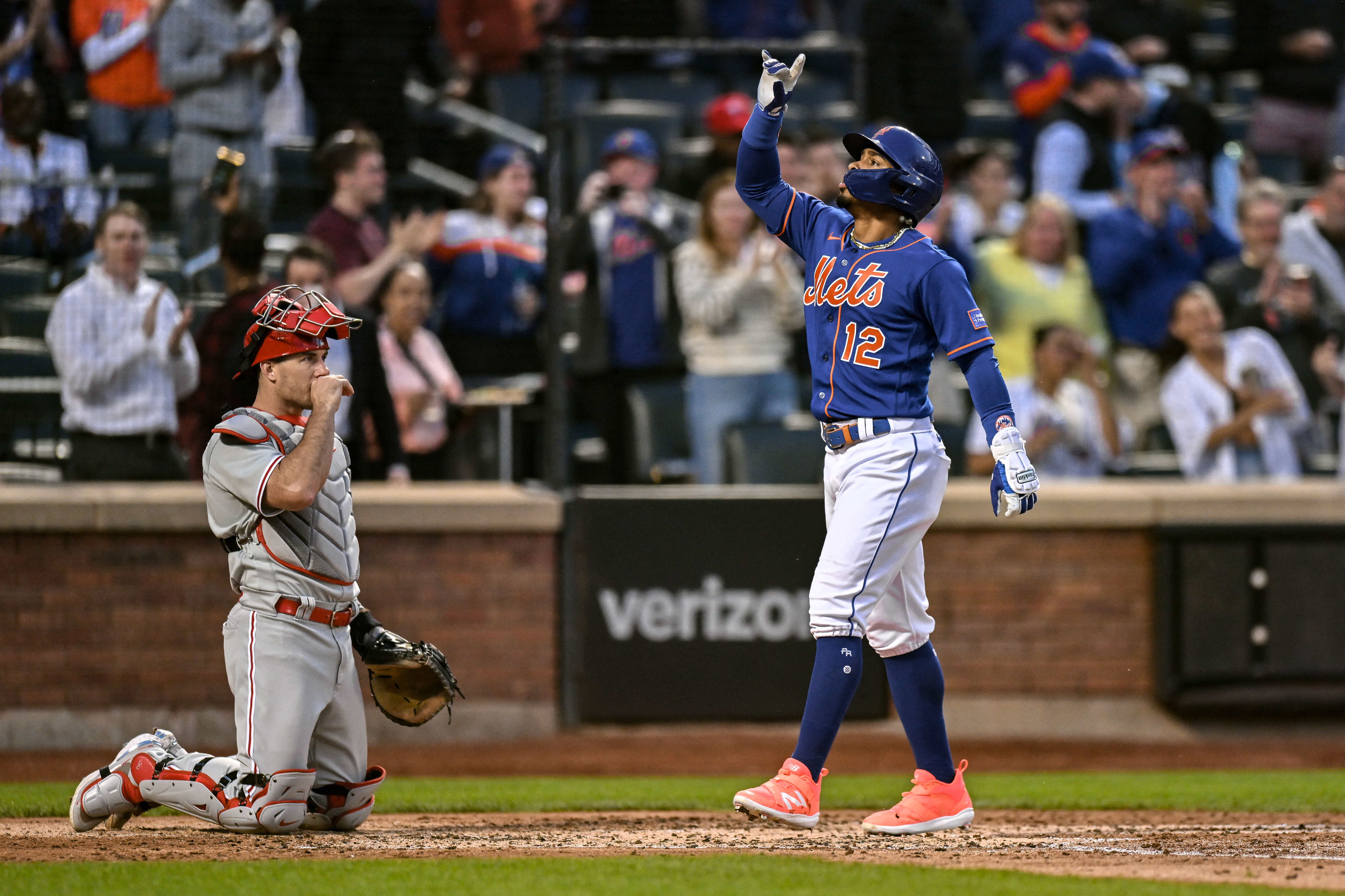 Kodai Senga leads combined two-hitter as Mets stifle Phillies