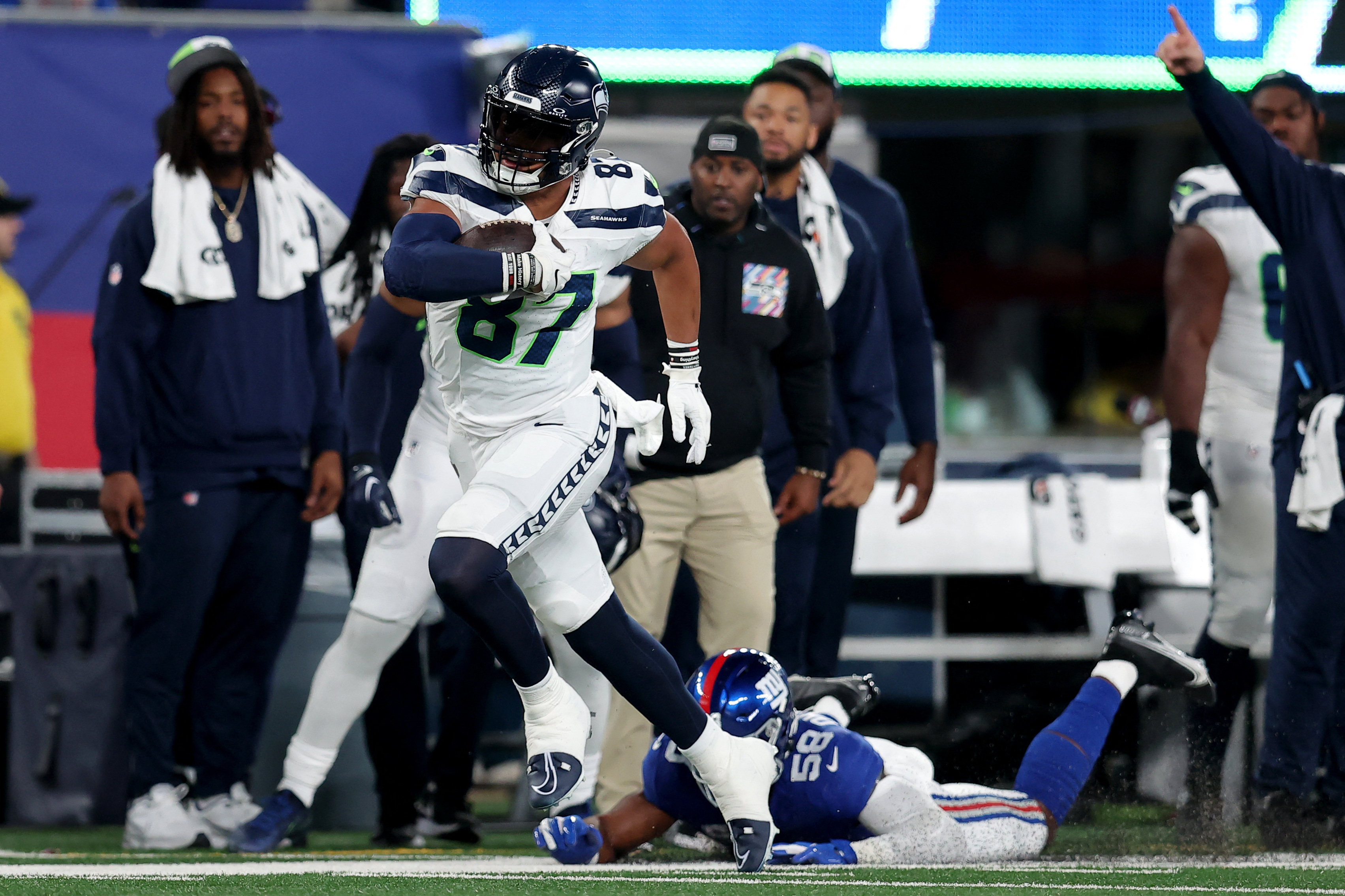 The Seahawks Travel to New Jersey to Take on the Giants