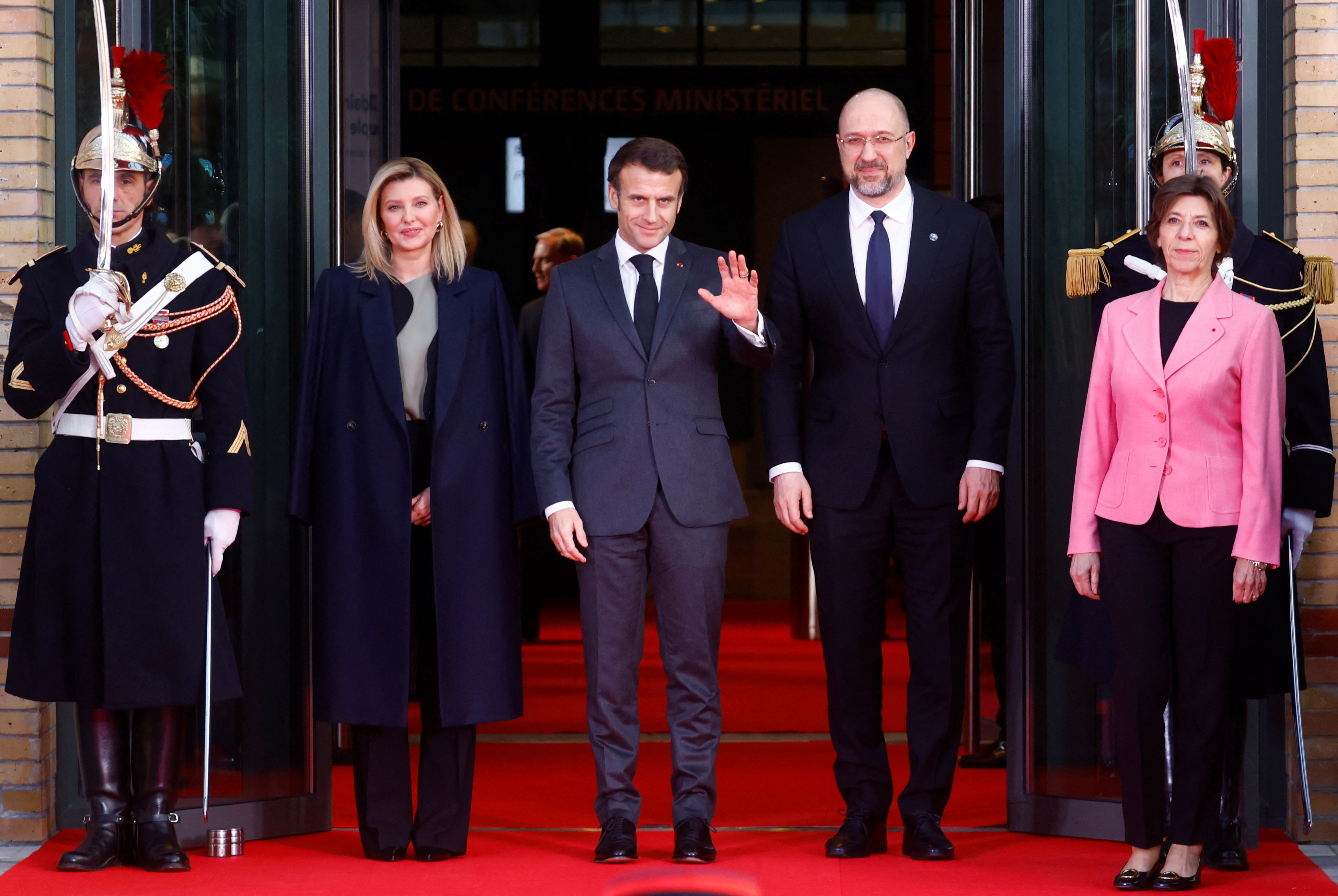 La France accueille une conférence internationale pour aider l'Ukraine à passer l'hiver