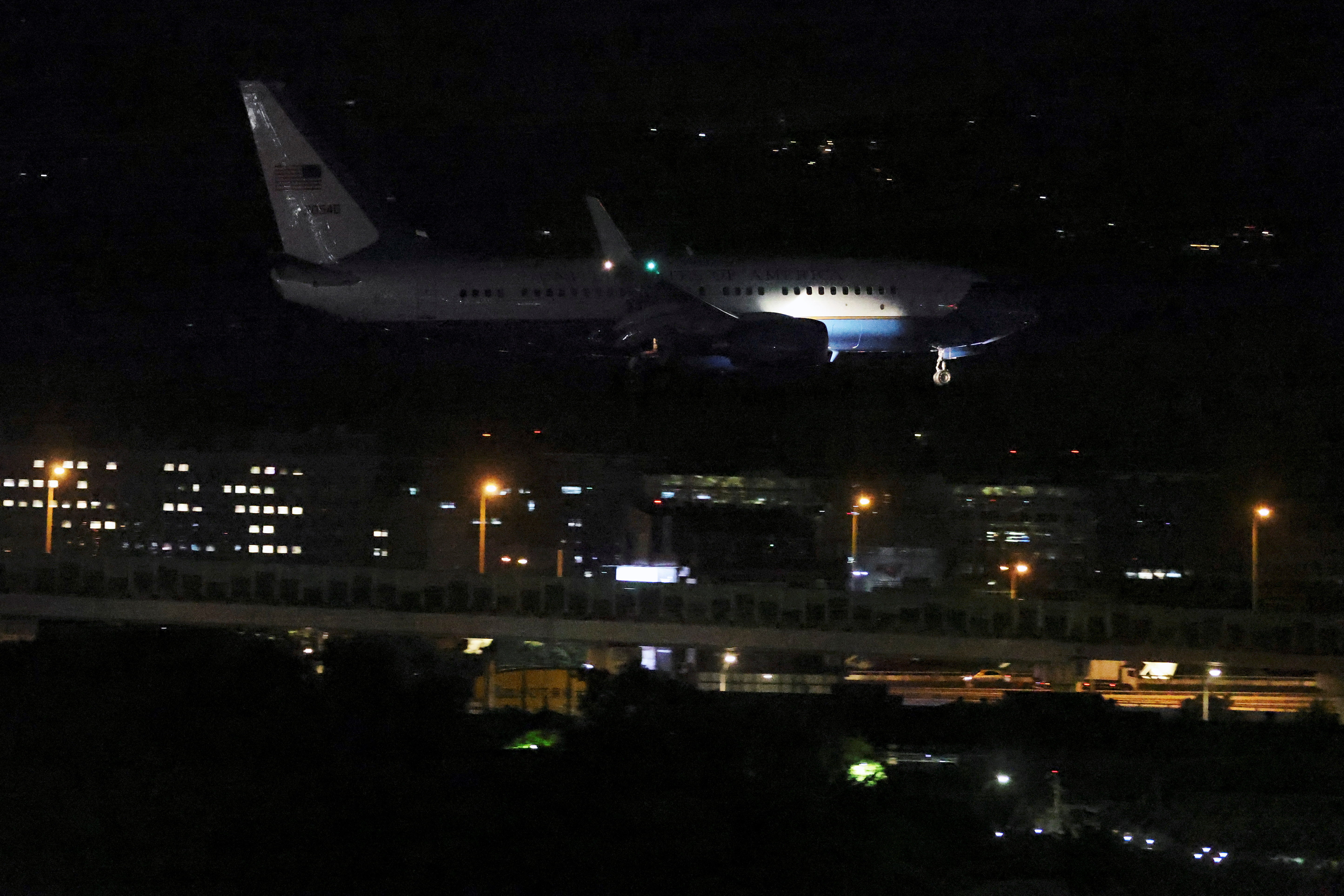 Plane carrying U.S. House Speaker Nancy Pelosi arrives in Taipei