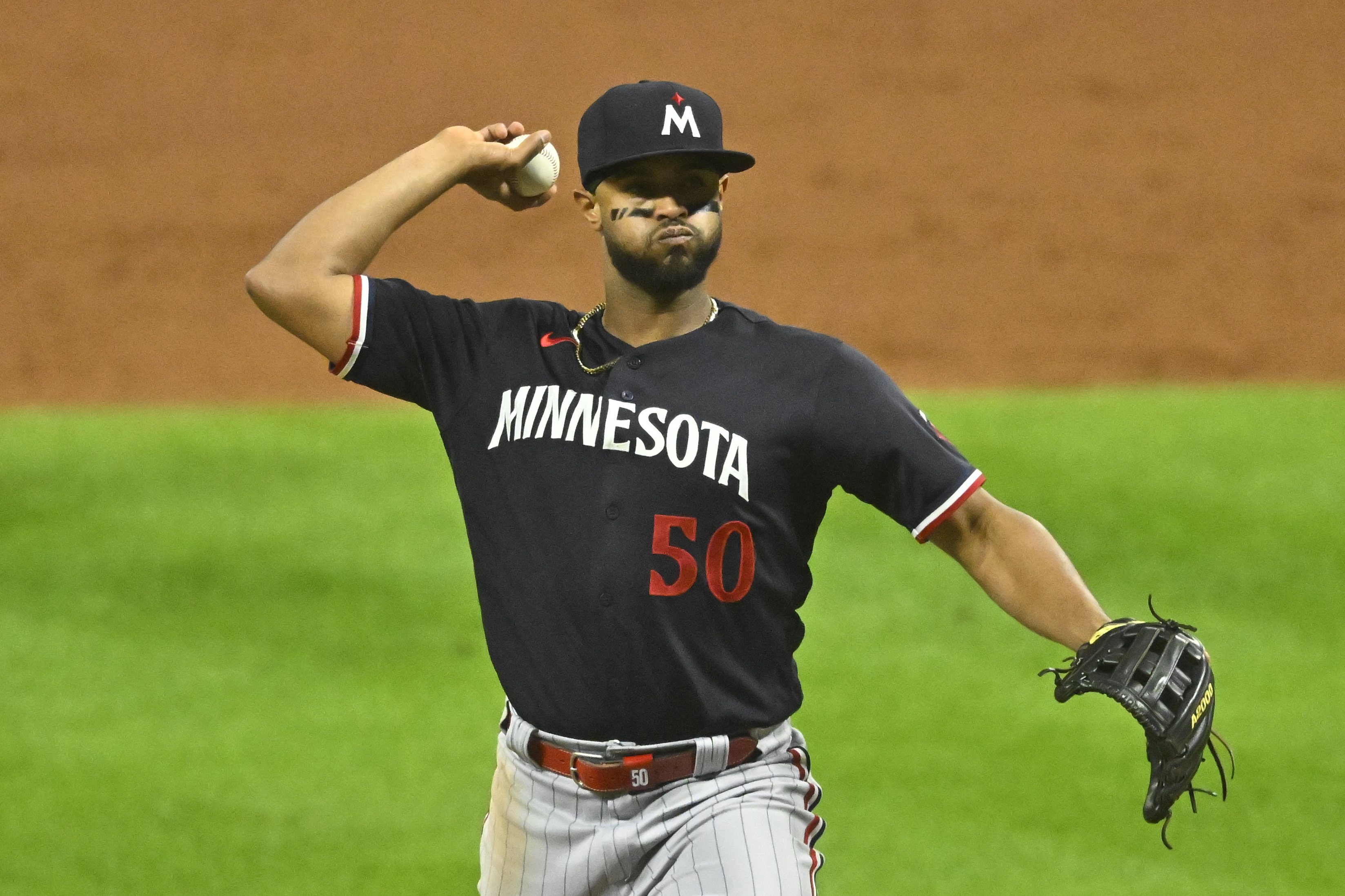 Royce Lewis, Willi Castro lead Minnesota Twins past Cleveland