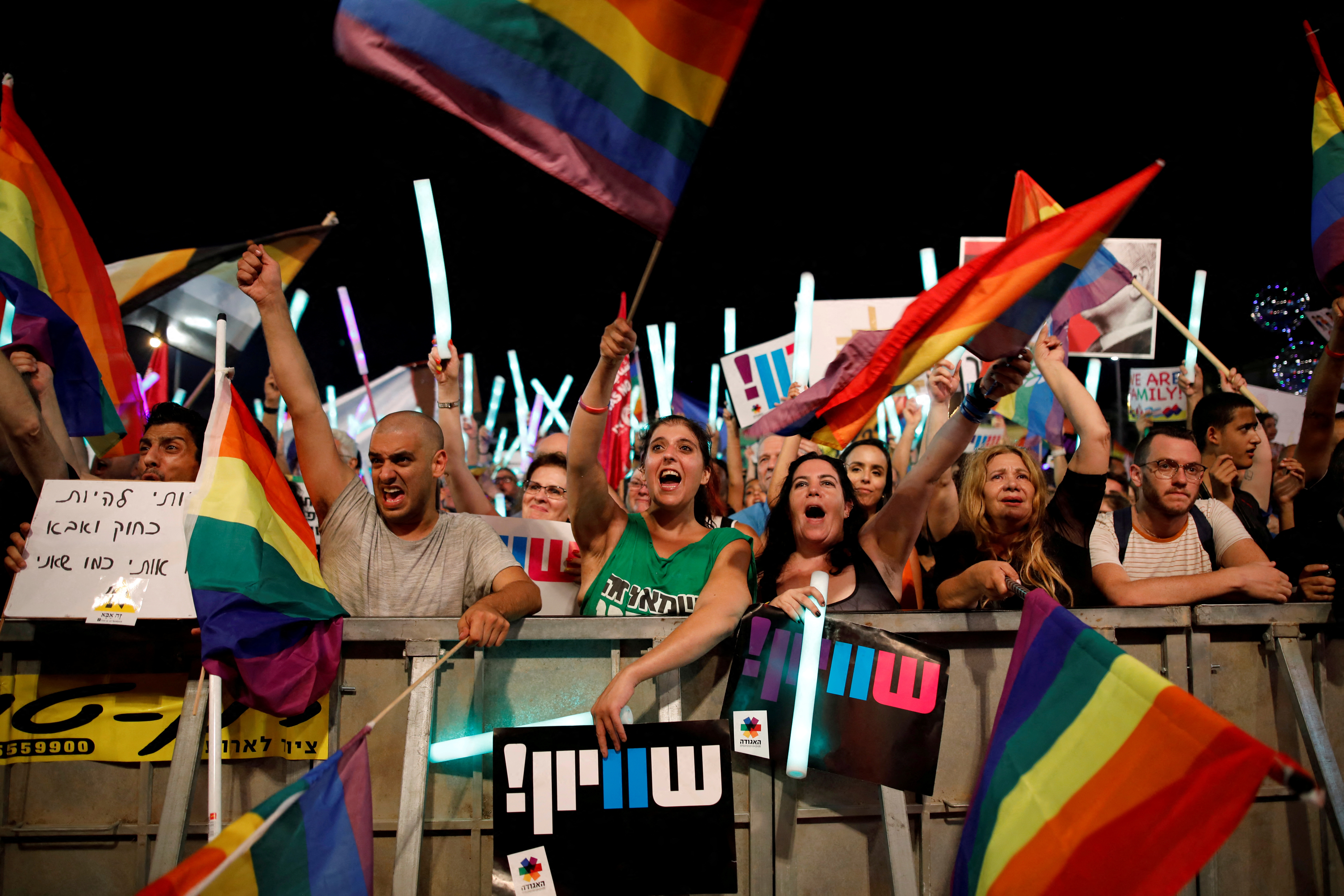 Israel lifts restrictions on same-sex surrogacy