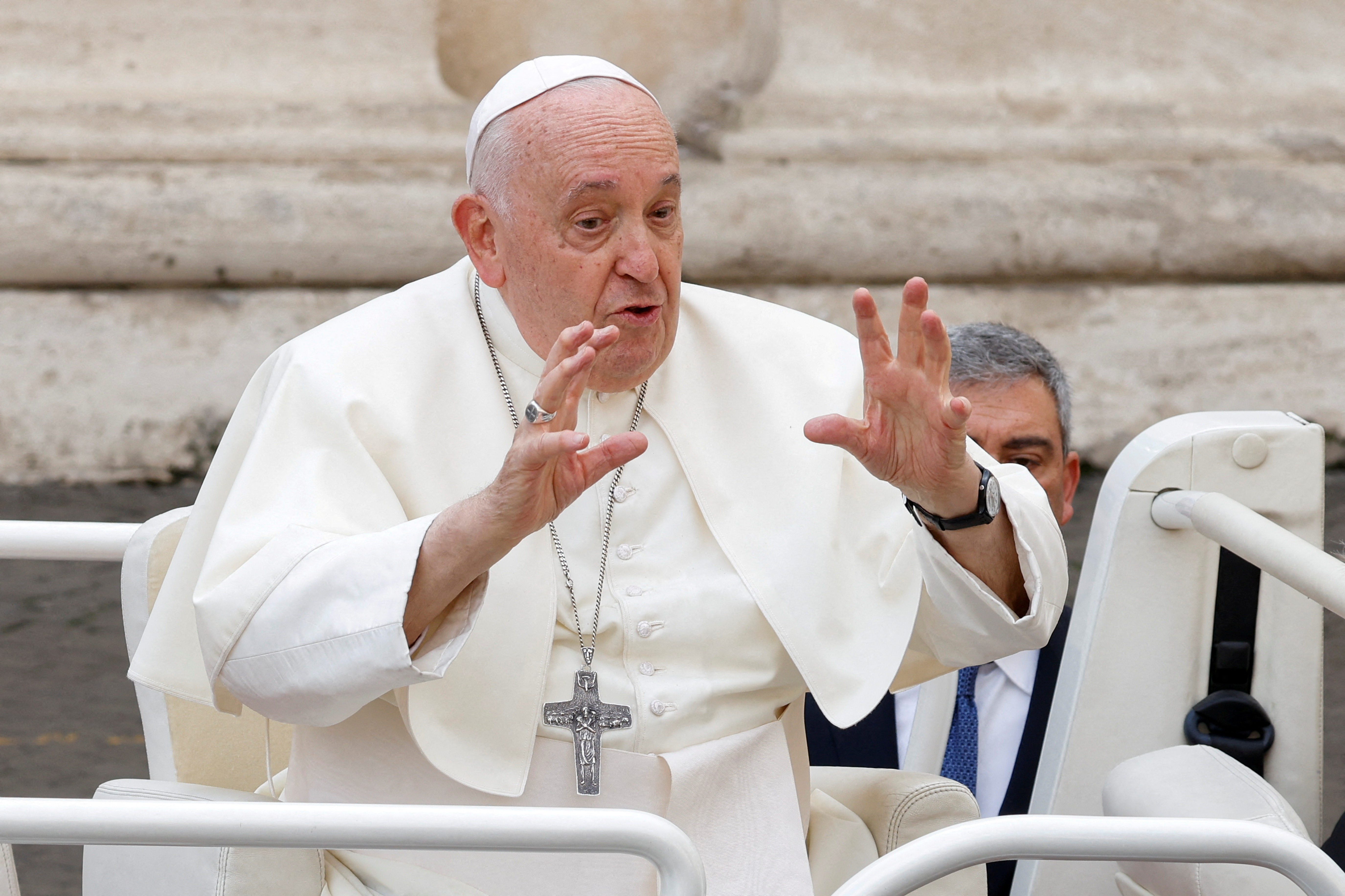 El Vaticano confirma la prohibición de que los católicos se conviertan a la masonería