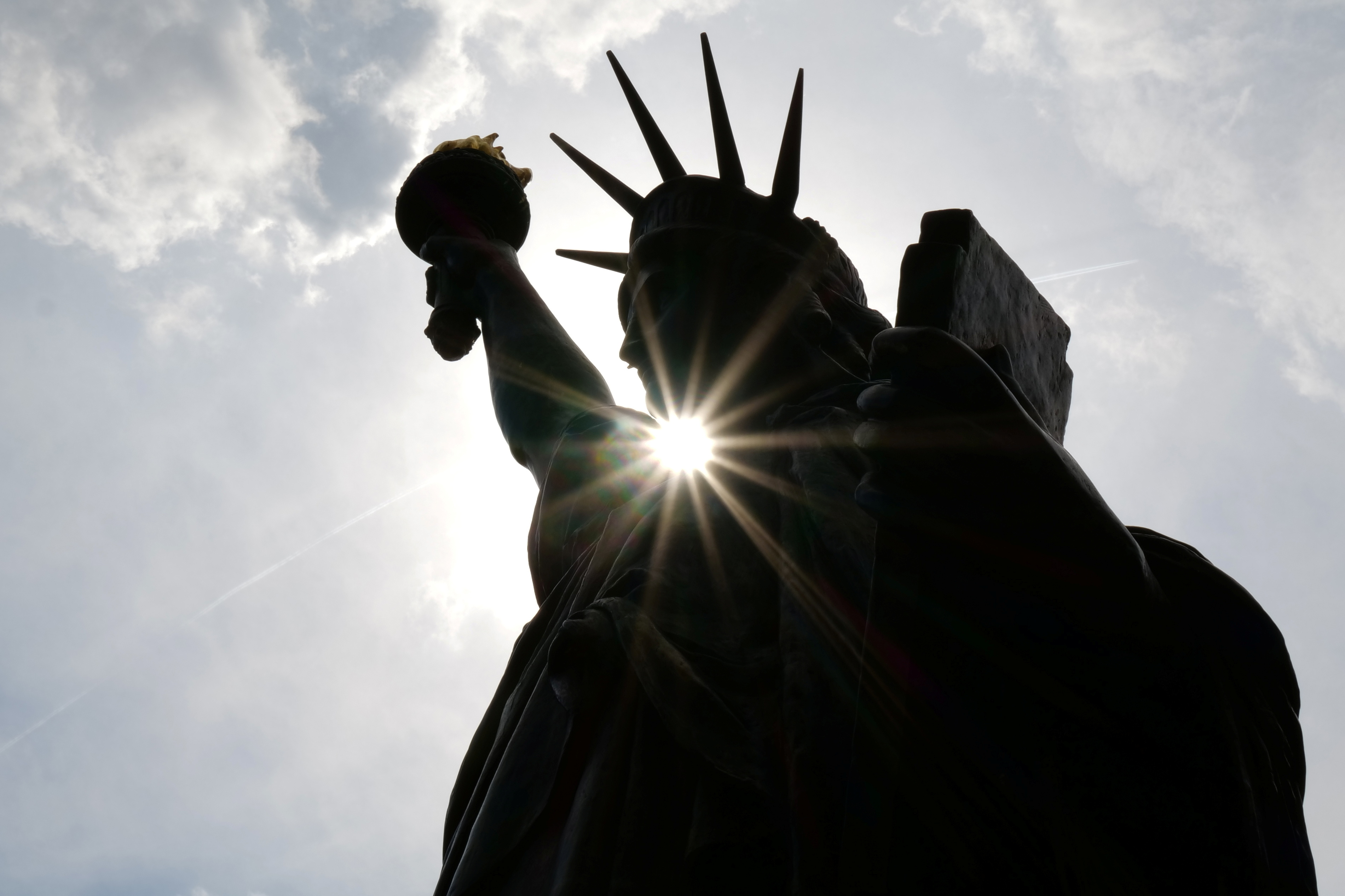 French museum to send U.S. second Lady Liberty to rekindle friendship