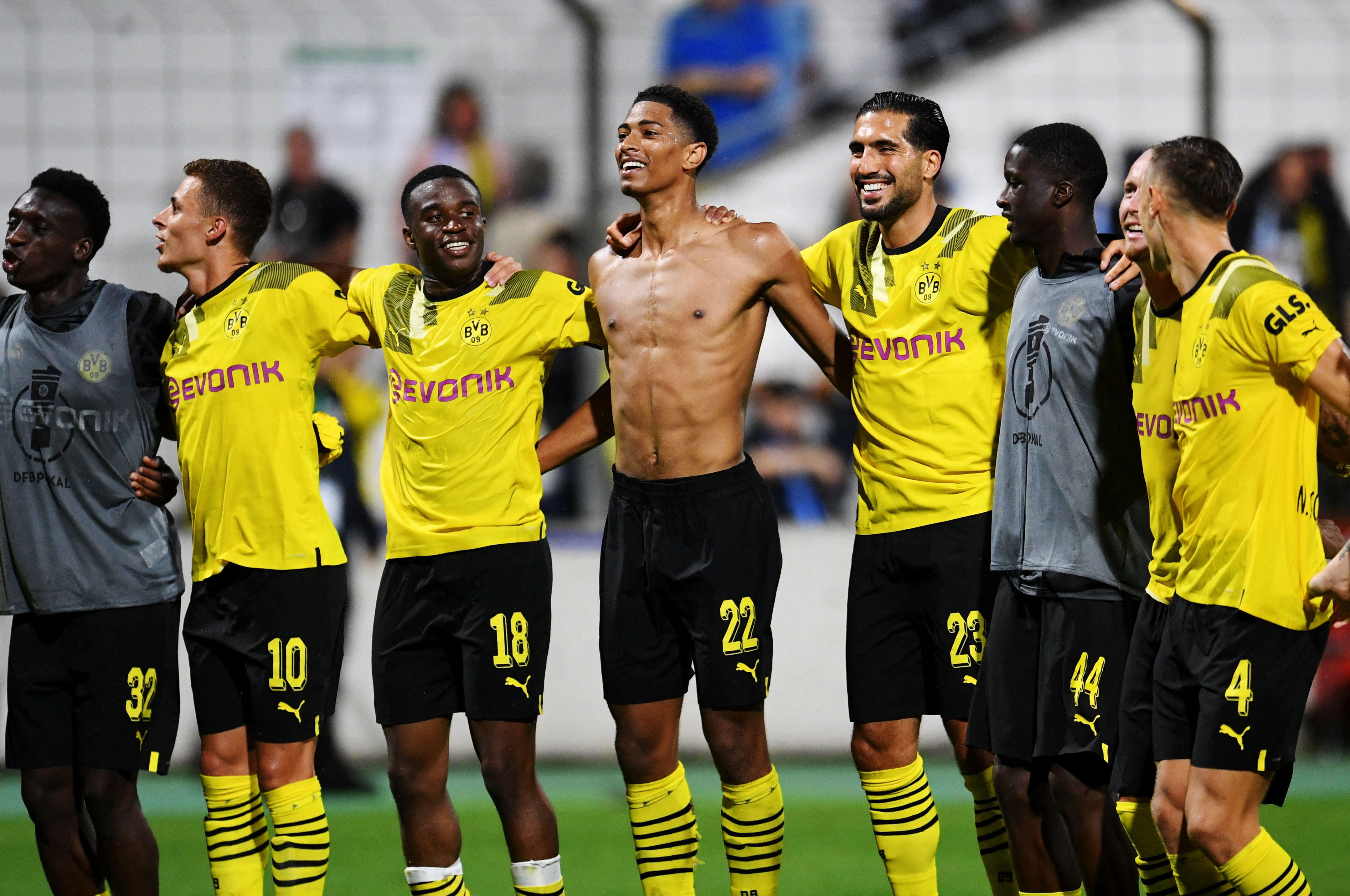 Dominant Dortmund Kick Off Season With German Cup Win Over 1860 Munich Reuters